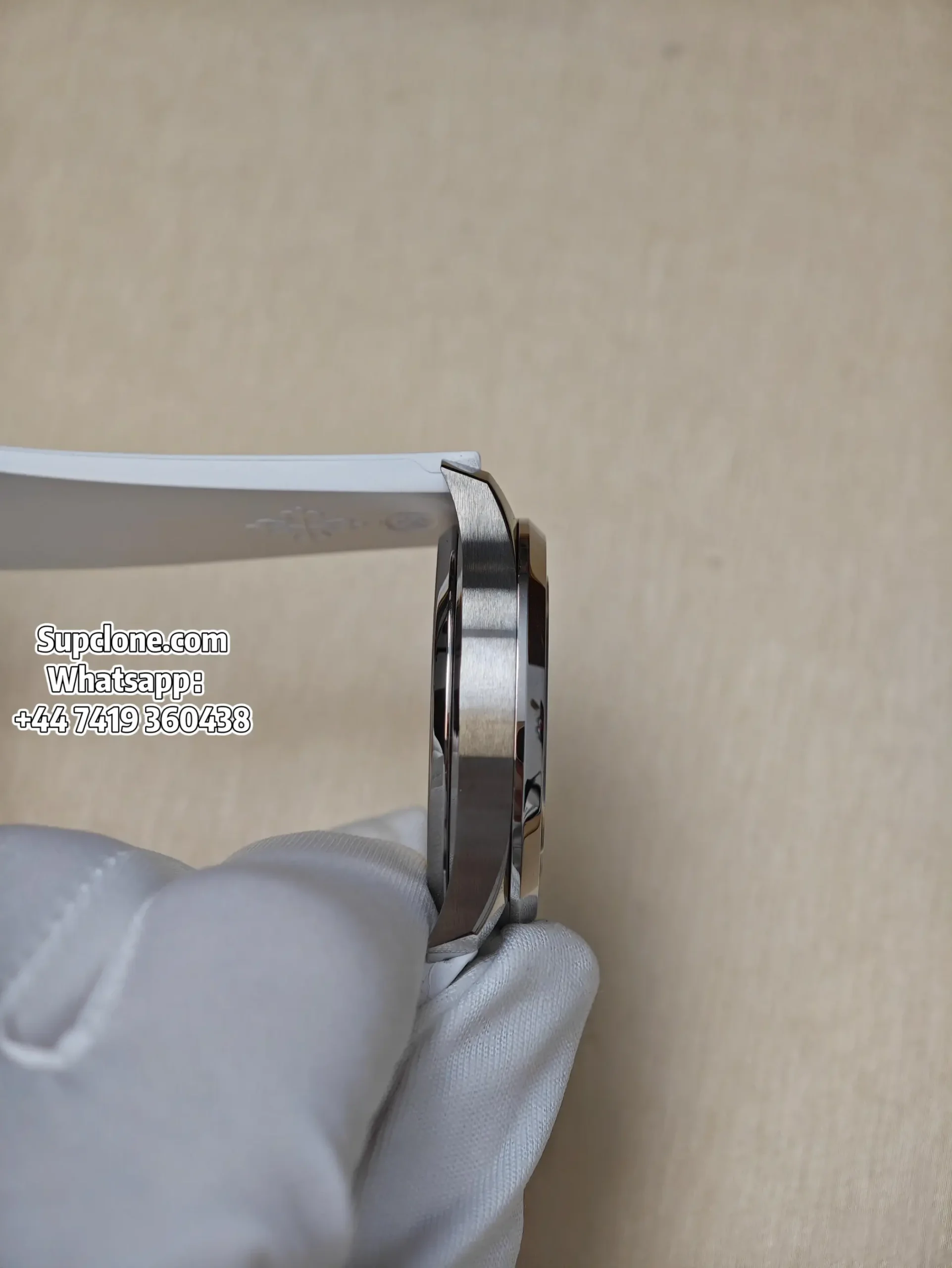 Patek Philippe Super Clone Aquanaut Luce 5068A Diamond Bezel 35 (2) Patek Philippe Super Clone Aquanaut Luce 5068A Diamond Bezel 35.6mm Custom Cal.324