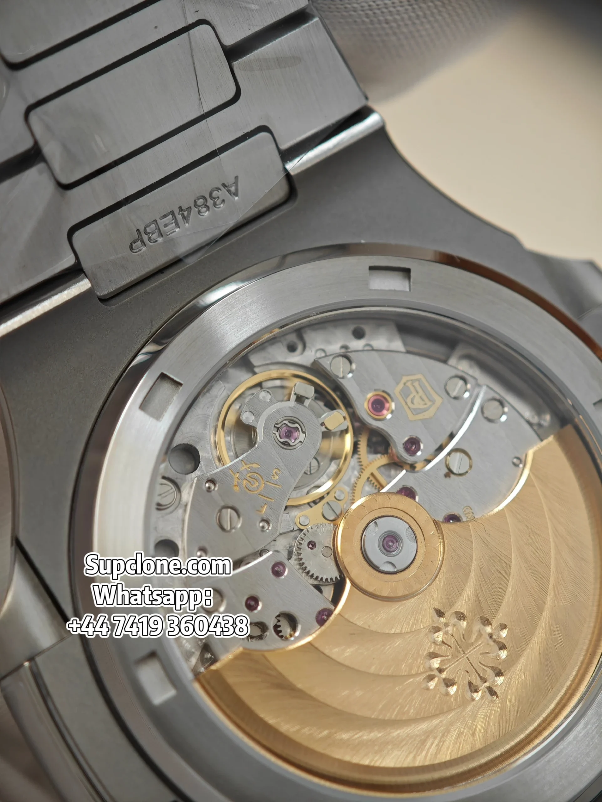 Patek Philippe Super Clone Nautilus 5711 Blue Dial 40MM (7) Patek Philippe Super Clone Nautilus 5711 Blue Dial 40MM