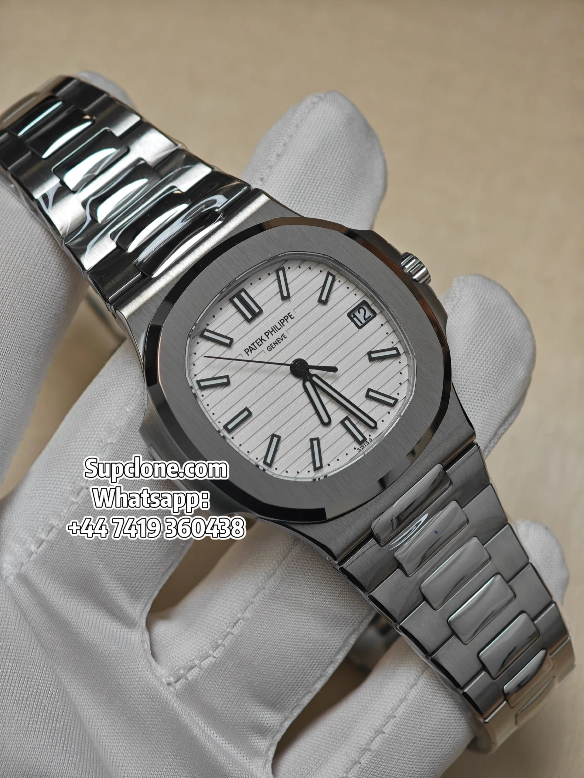 Patek Philippe Super Clone Nautilus 5711 White Dial 40MM (1) Patek Philippe Super Clone Nautilus 5711 White Dial 40MM