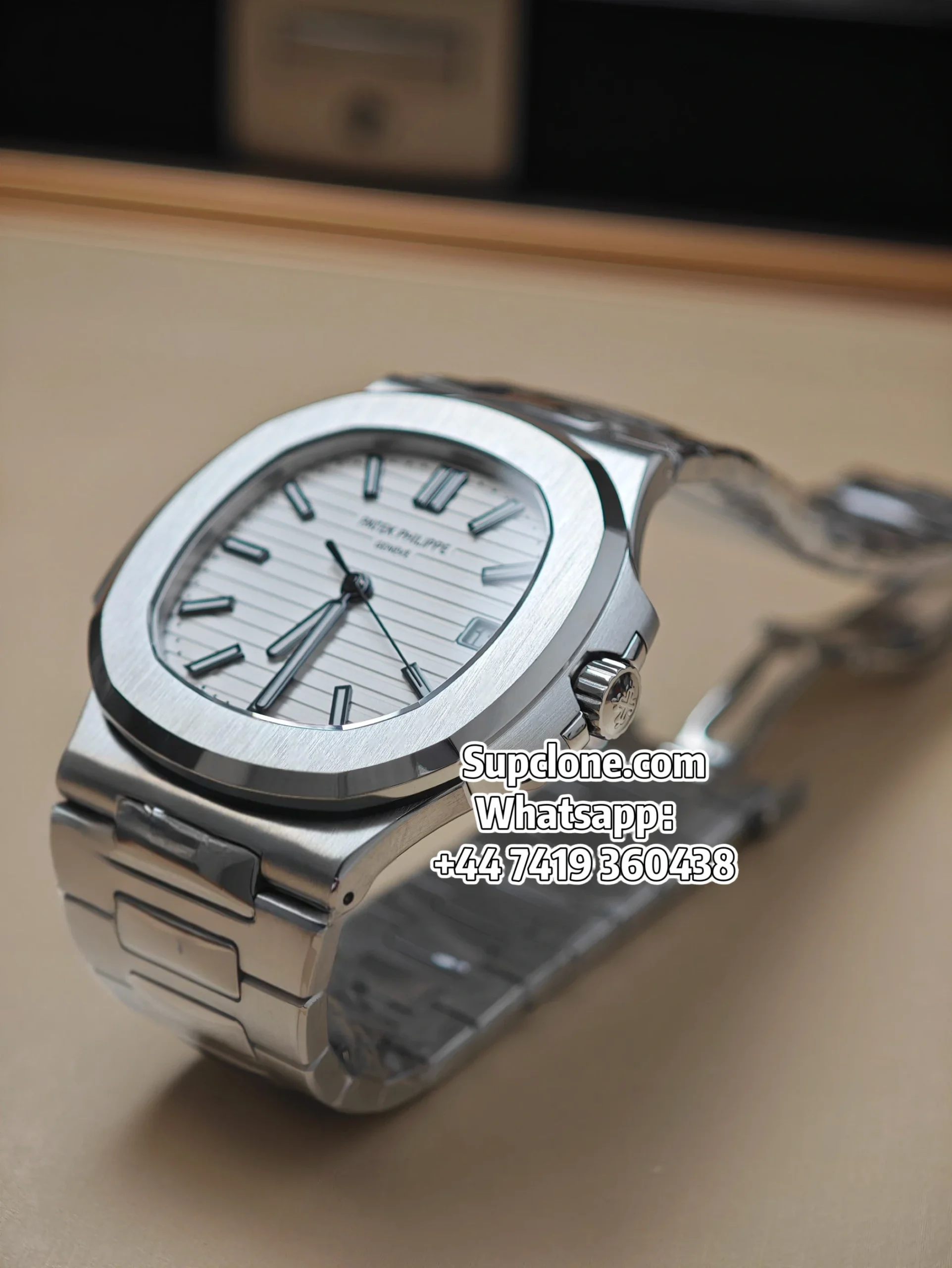 Patek Philippe Super Clone Nautilus 5711 White Dial 40MM (10) Patek Philippe Super Clone Nautilus 5711 White Dial 40MM