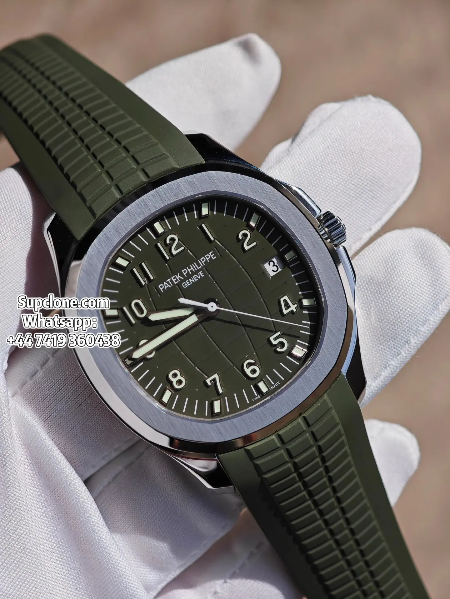 Patek Philippe Super Clone Watches Aquanaut 42 5168G-010 Avocado Green Dial