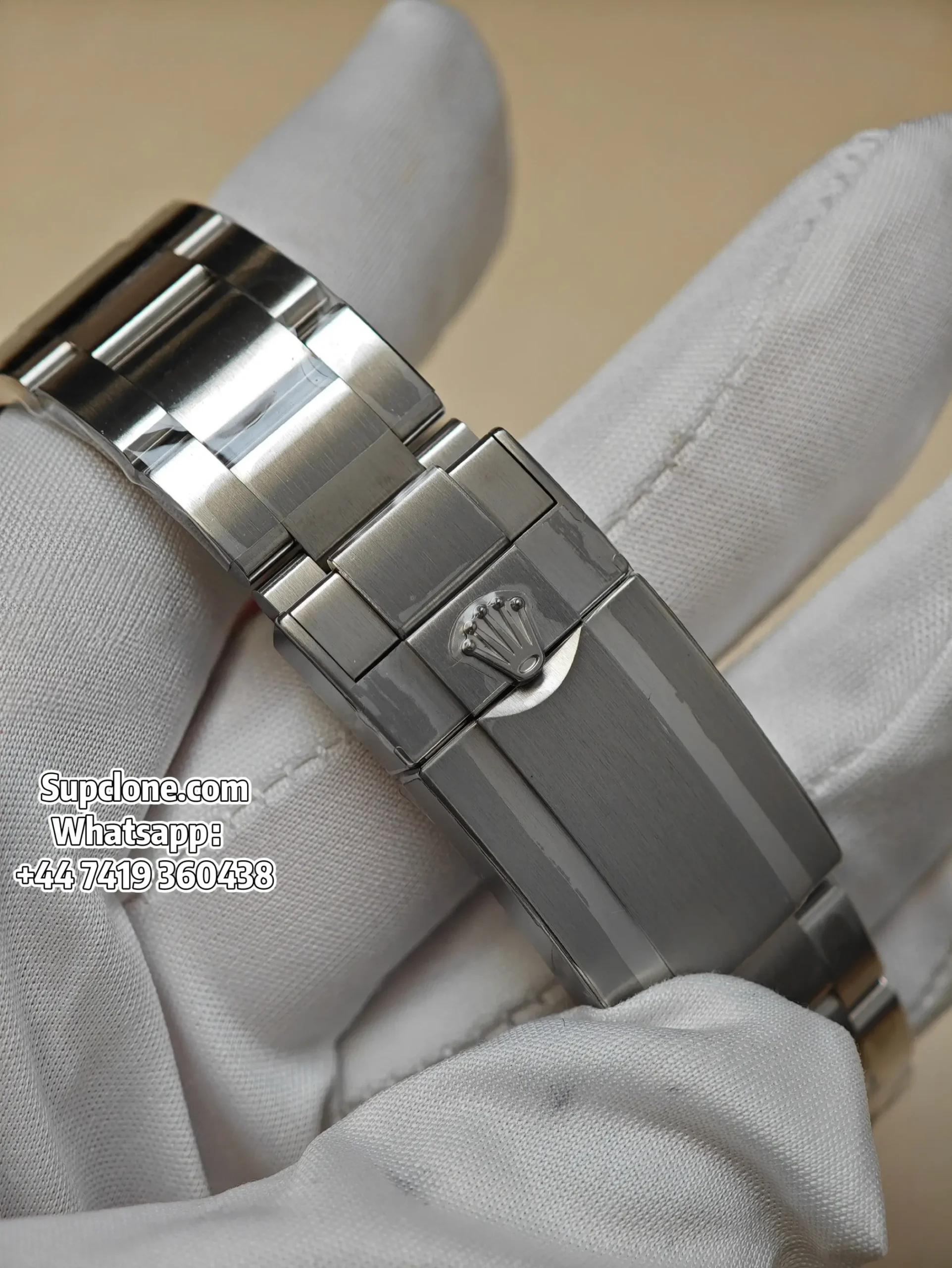 Rolex Explorer II M226570-0002 42mm Polar Super Clone GMT Watch