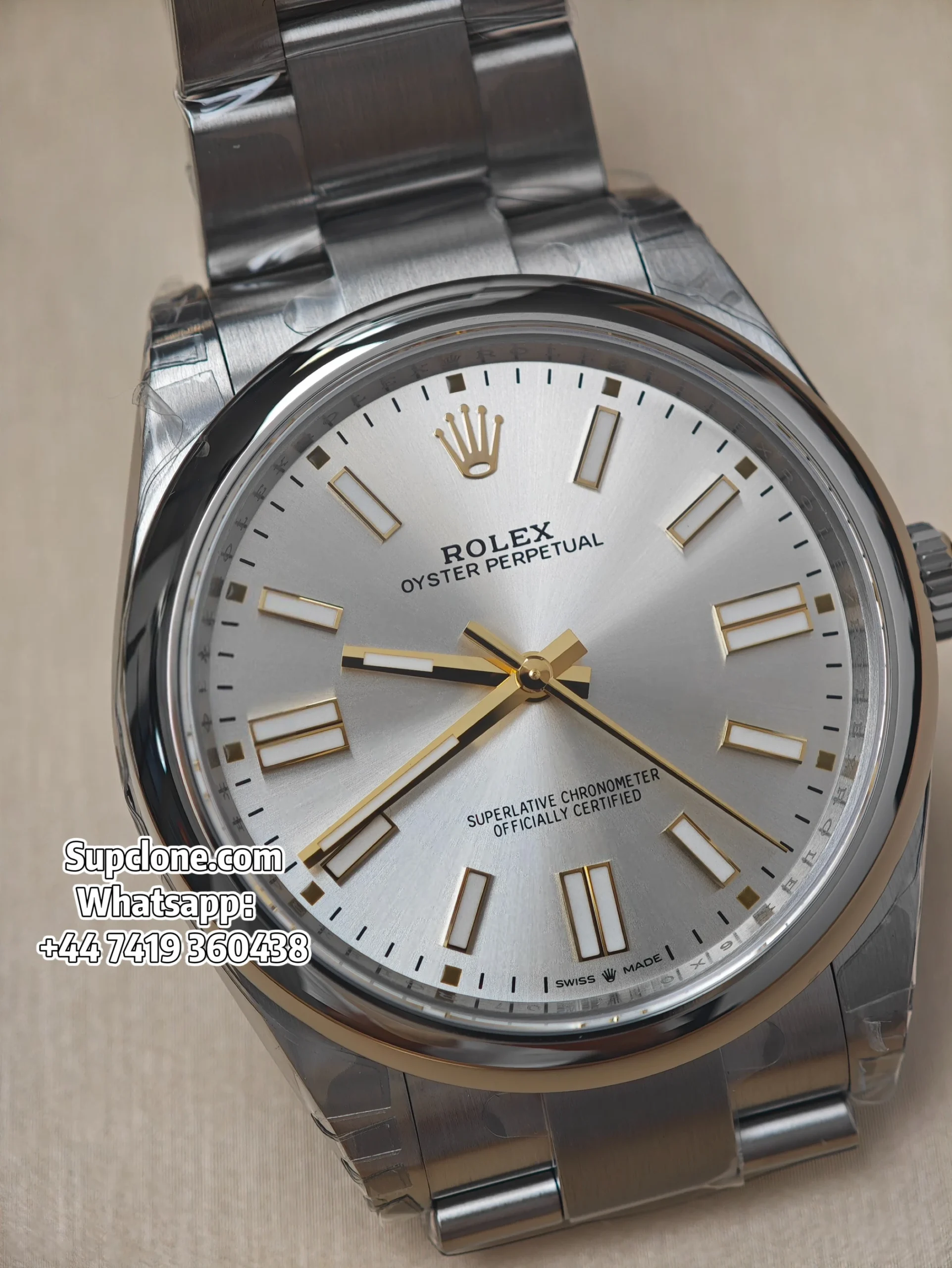 Rolex Super Clone Oyster Perpetual M124300-0001 Silver Dial 41MM (12) Rolex Super Clone Oyster Perpetual M124300-0001 Silver Dial 41MM 3230 Movement
