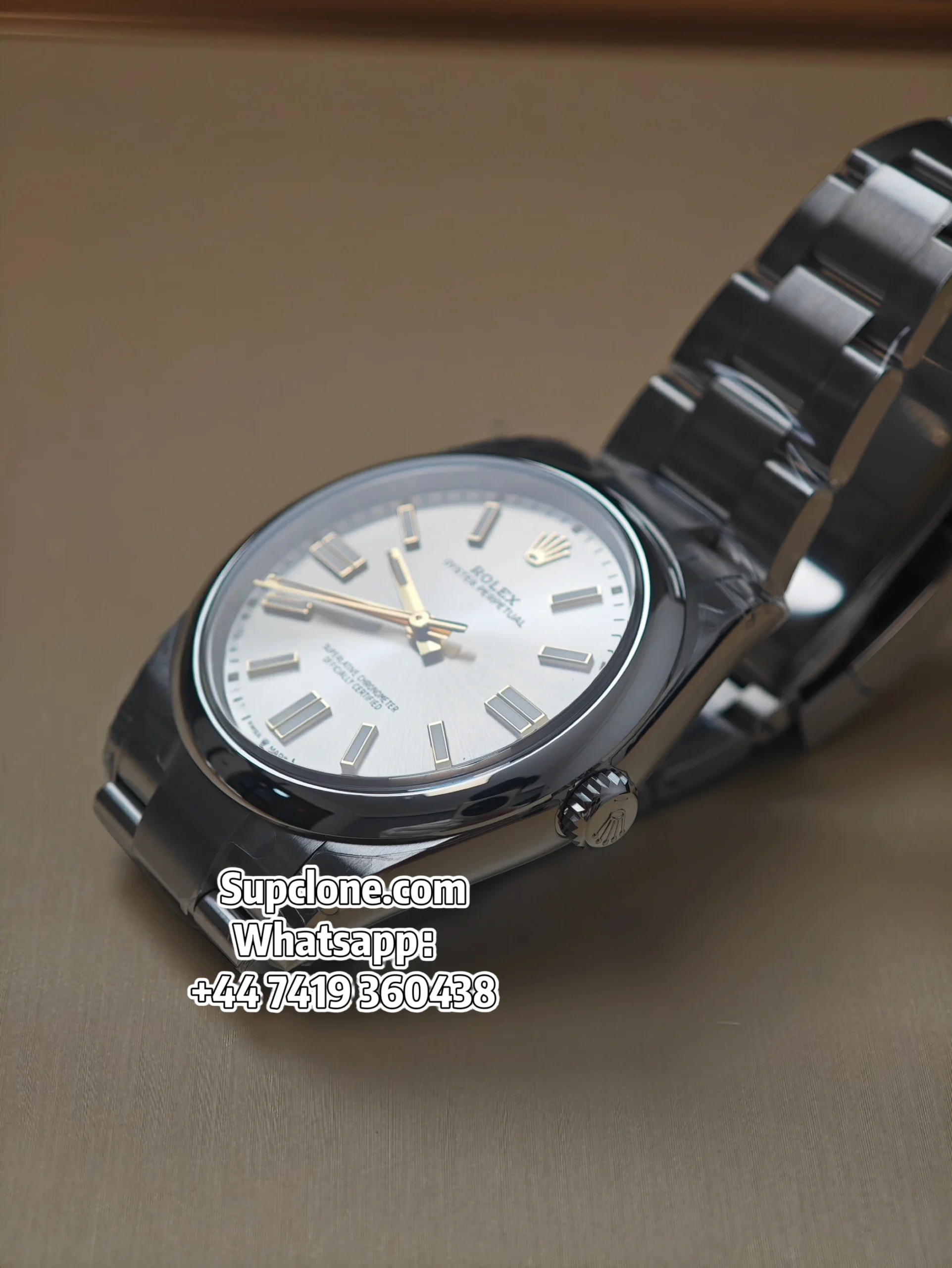 Rolex Super Clone Oyster Perpetual M124300-0001 Silver Dial 41MM (14) Rolex Super Clone Oyster Perpetual M124300-0001 Silver Dial 41MM 3230 Movement