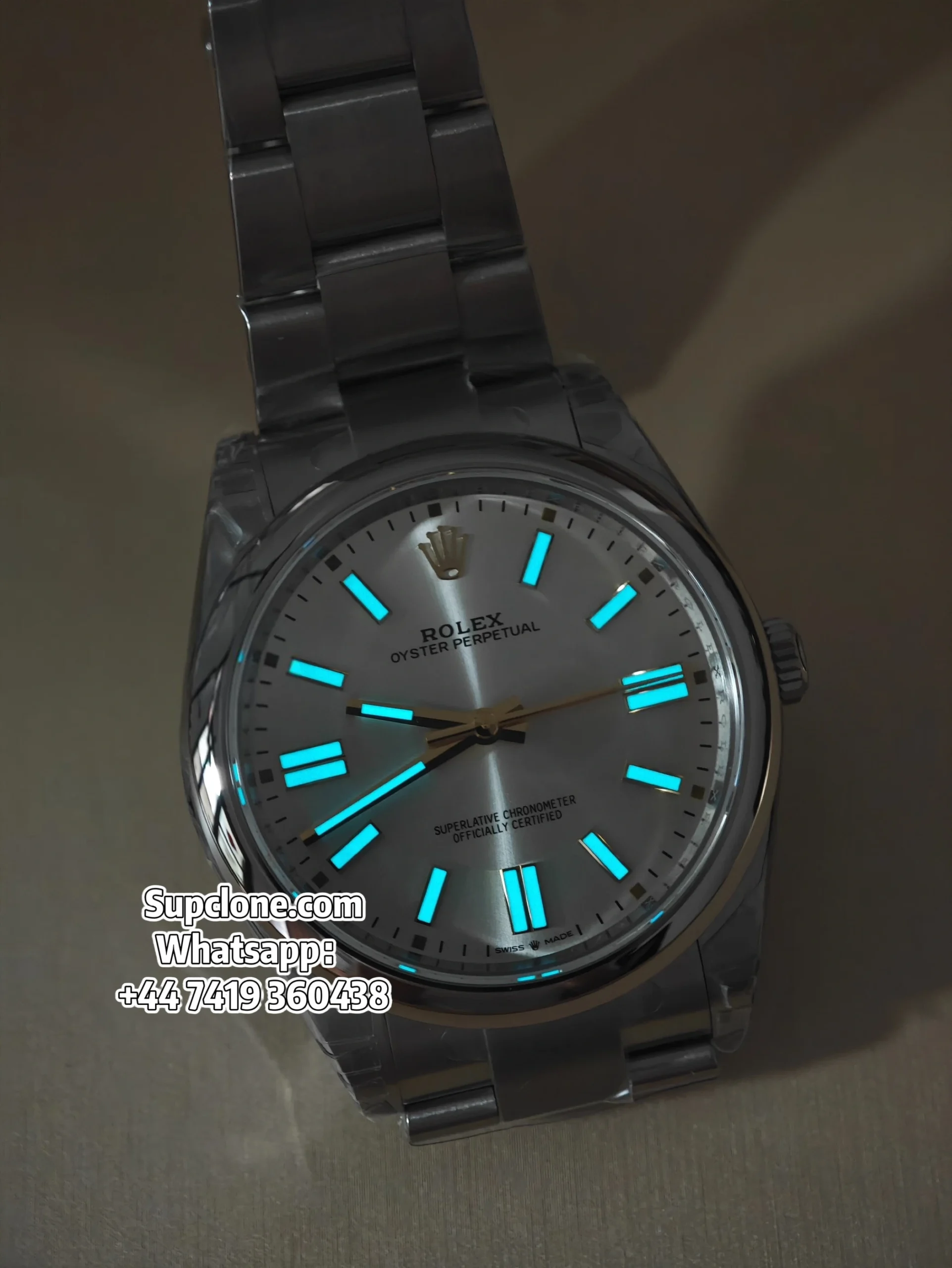 Rolex Super Clone Oyster Perpetual M124300-0001 Silver Dial 41MM (18) Rolex Super Clone Oyster Perpetual M124300-0001 Silver Dial 41MM 3230 Movement