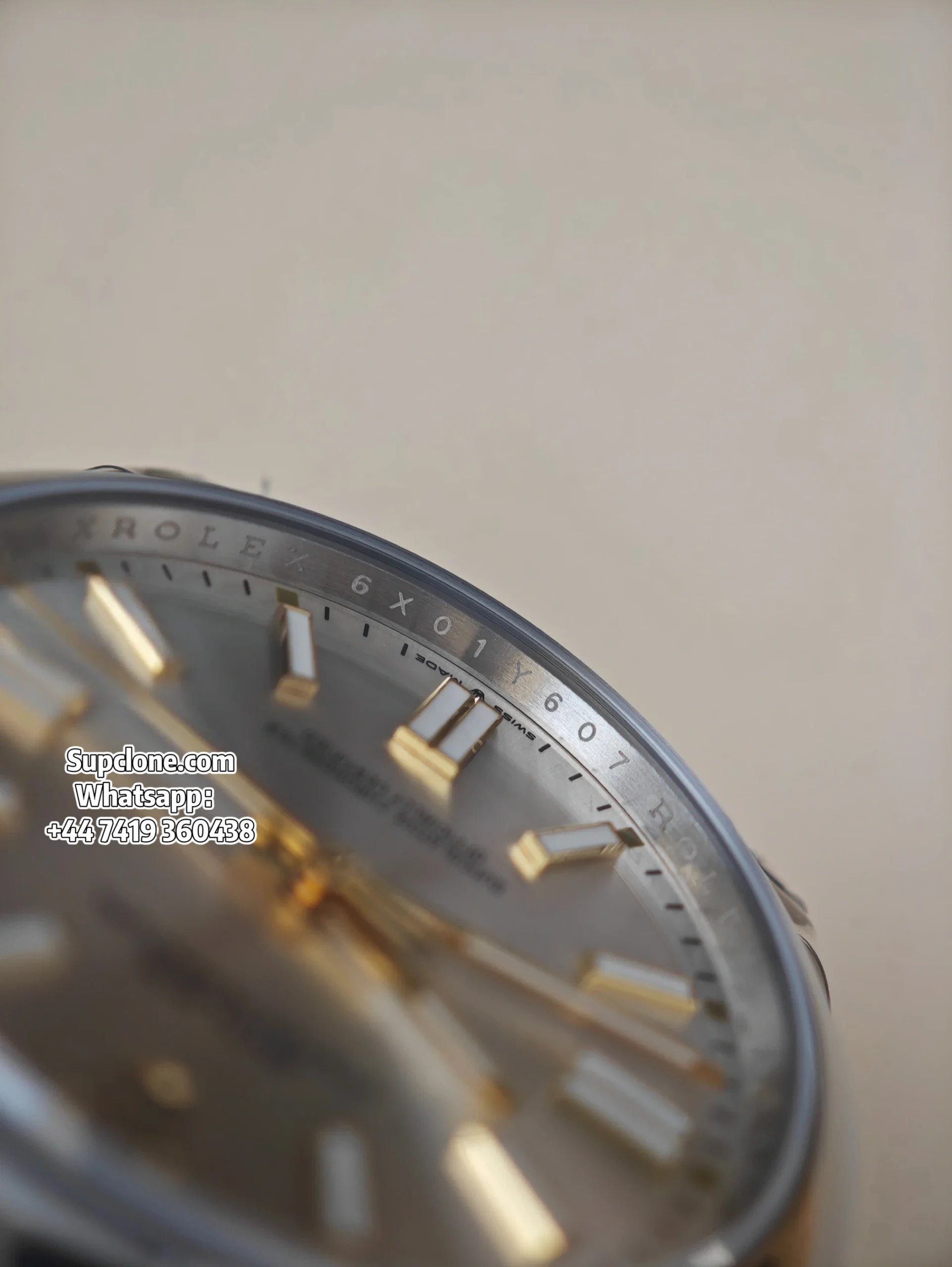 Rolex Super Clone Oyster Perpetual M124300-0001 Silver Dial 41MM (21) Rolex Super Clone Oyster Perpetual M124300-0001 Silver Dial 41MM 3230 Movement