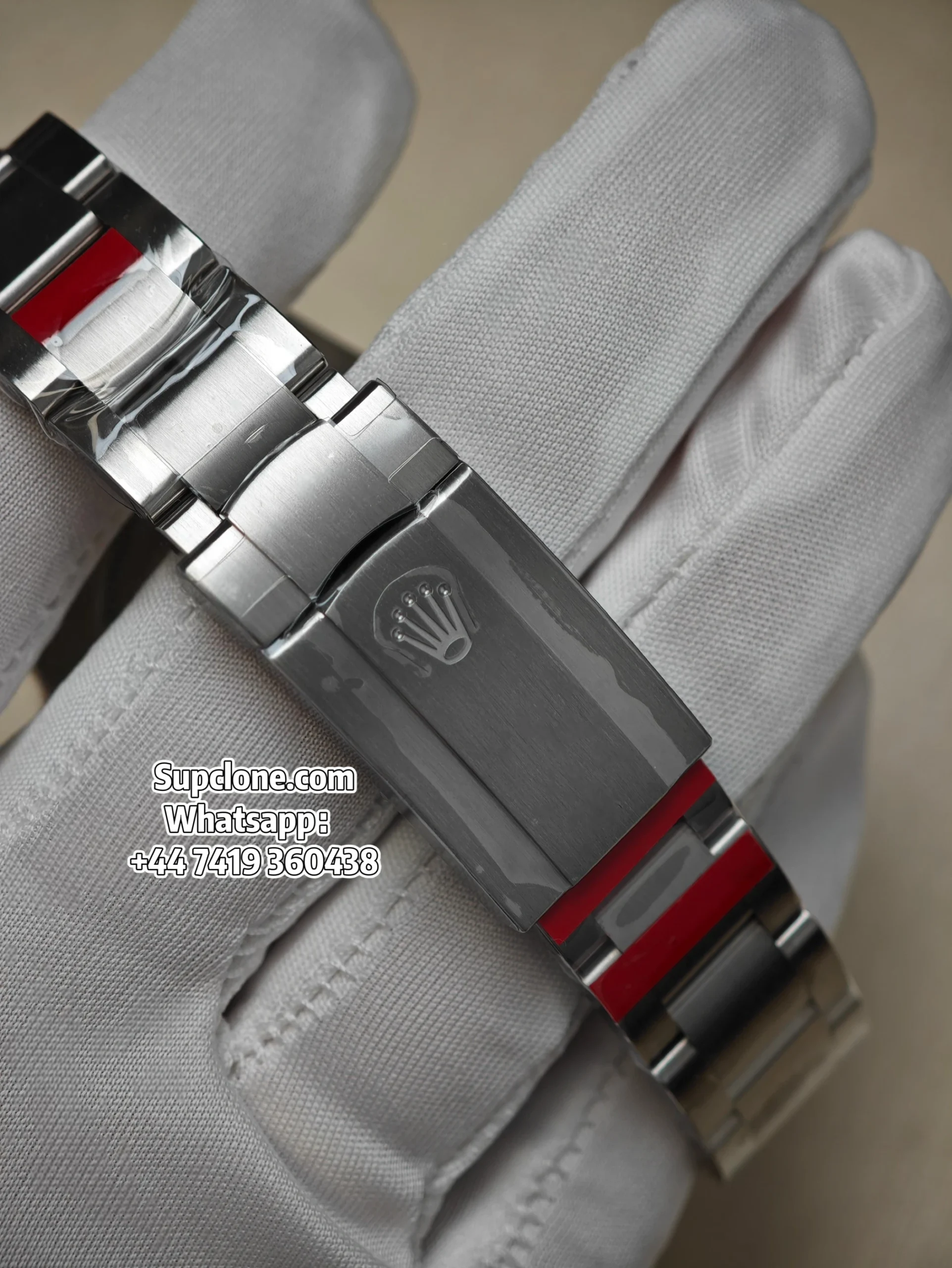 Rolex Super Clone Oyster Perpetual M124300-0008 41mm Celebration Dial (4) Rolex Super Clone Oyster Perpetual M124300-0008 41mm Celebration Dial 3230 Movement