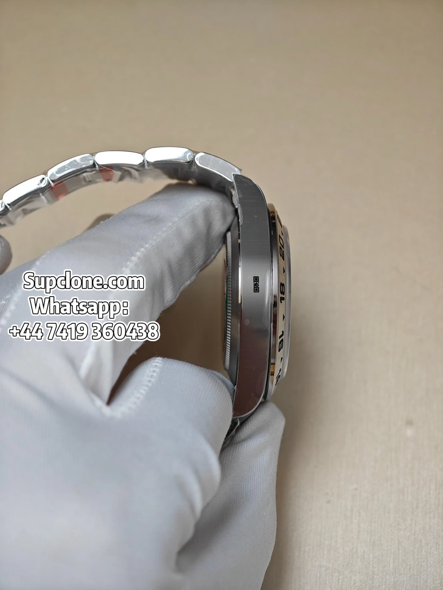 Rolex Super Clone Watches Explore II Oystersteel m226570-0001 White Dial 3285 Movement