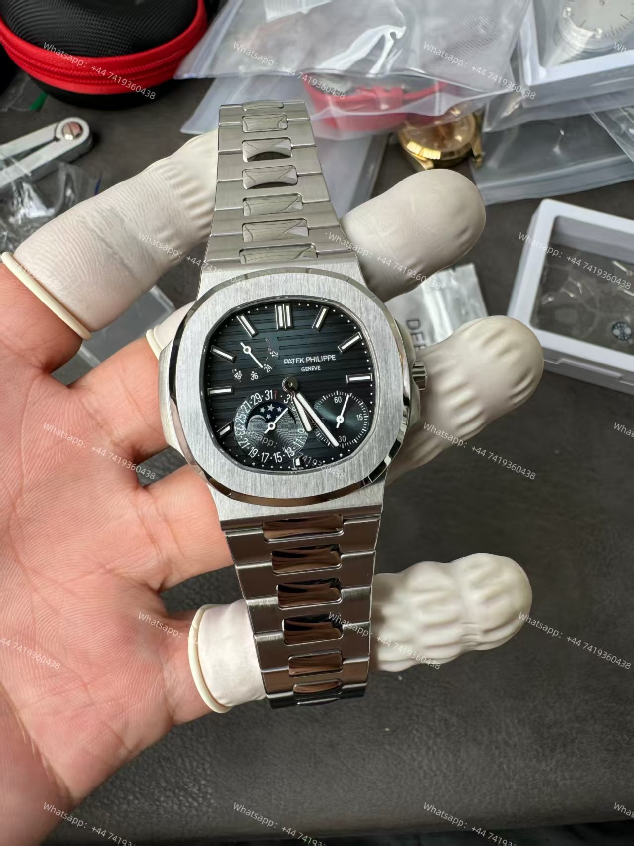 Patek Philippe Super Clone Nautilus 5712/1A-001  Moon Phase 40MM