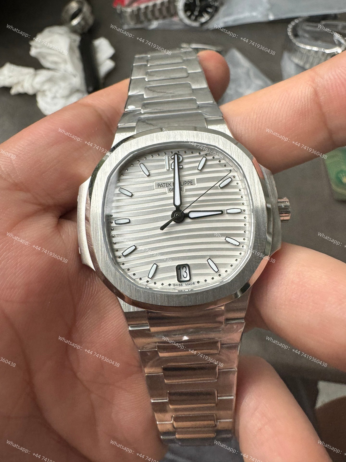 Patek Philippe Super Clone Nautilus 7118/1A-010 White Dial 35.2mm