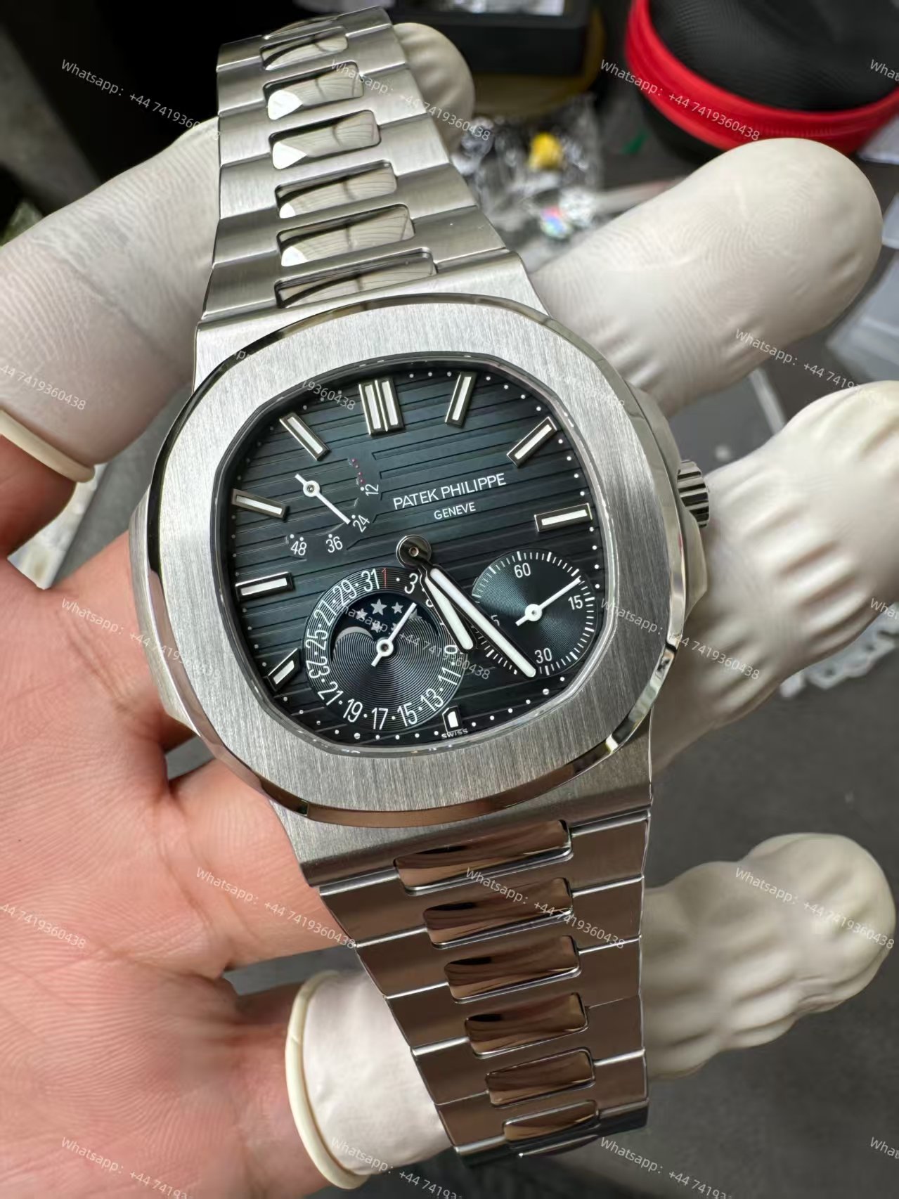 Patek Philippe Super Clone Nautilus 5712/1A-001  Moon Phase 40MM