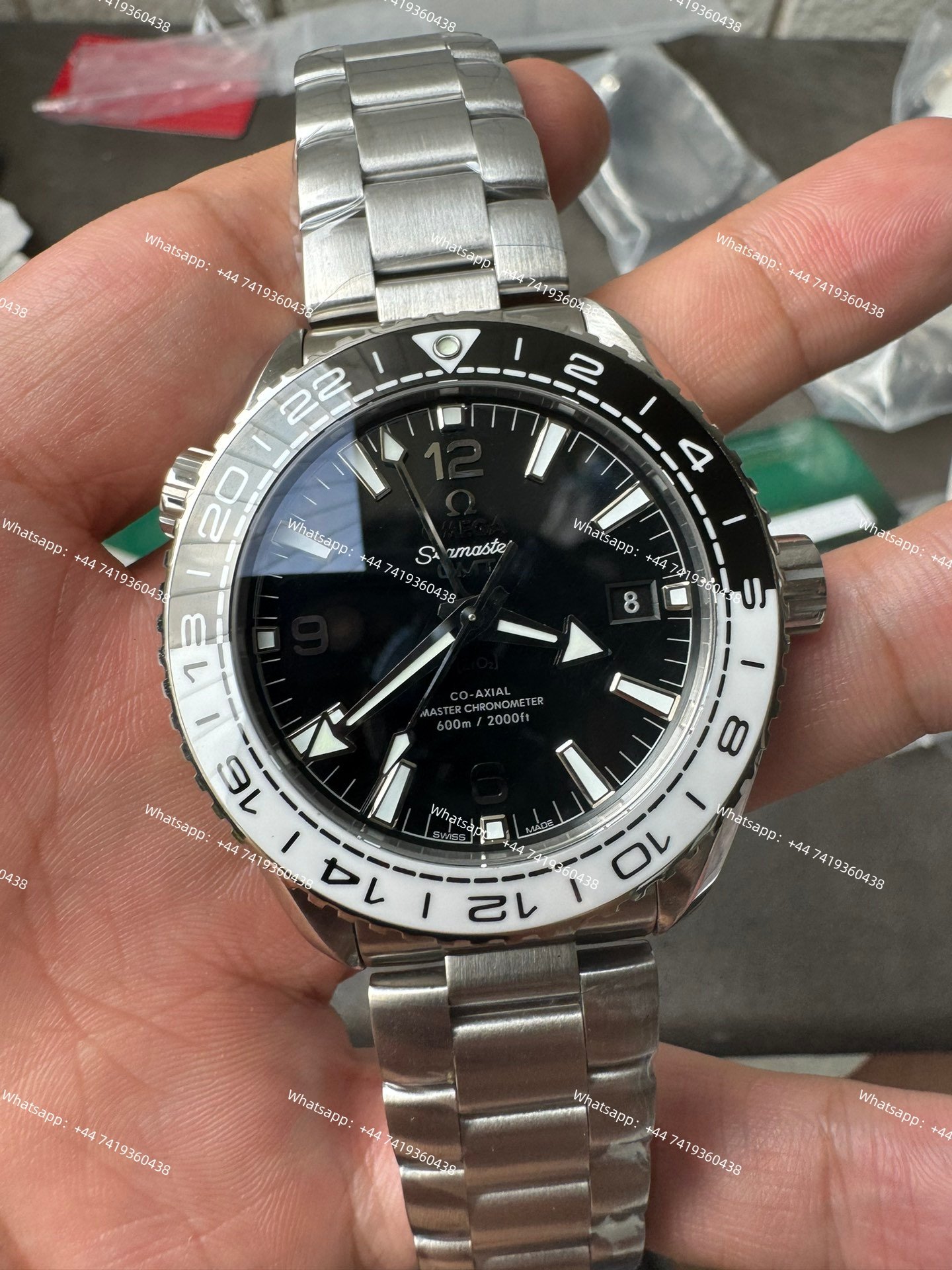 Omega Super Clone Seamaster Planet Ocean 600M  215.30.44.22.01.001