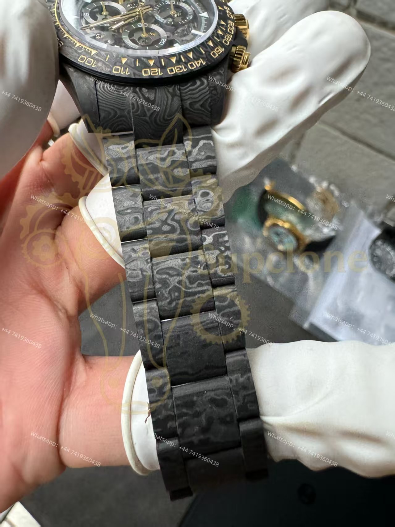 Rolex Super Clone Carbon Fiber Daytona Gold Accents Full Carbon Bracelet
