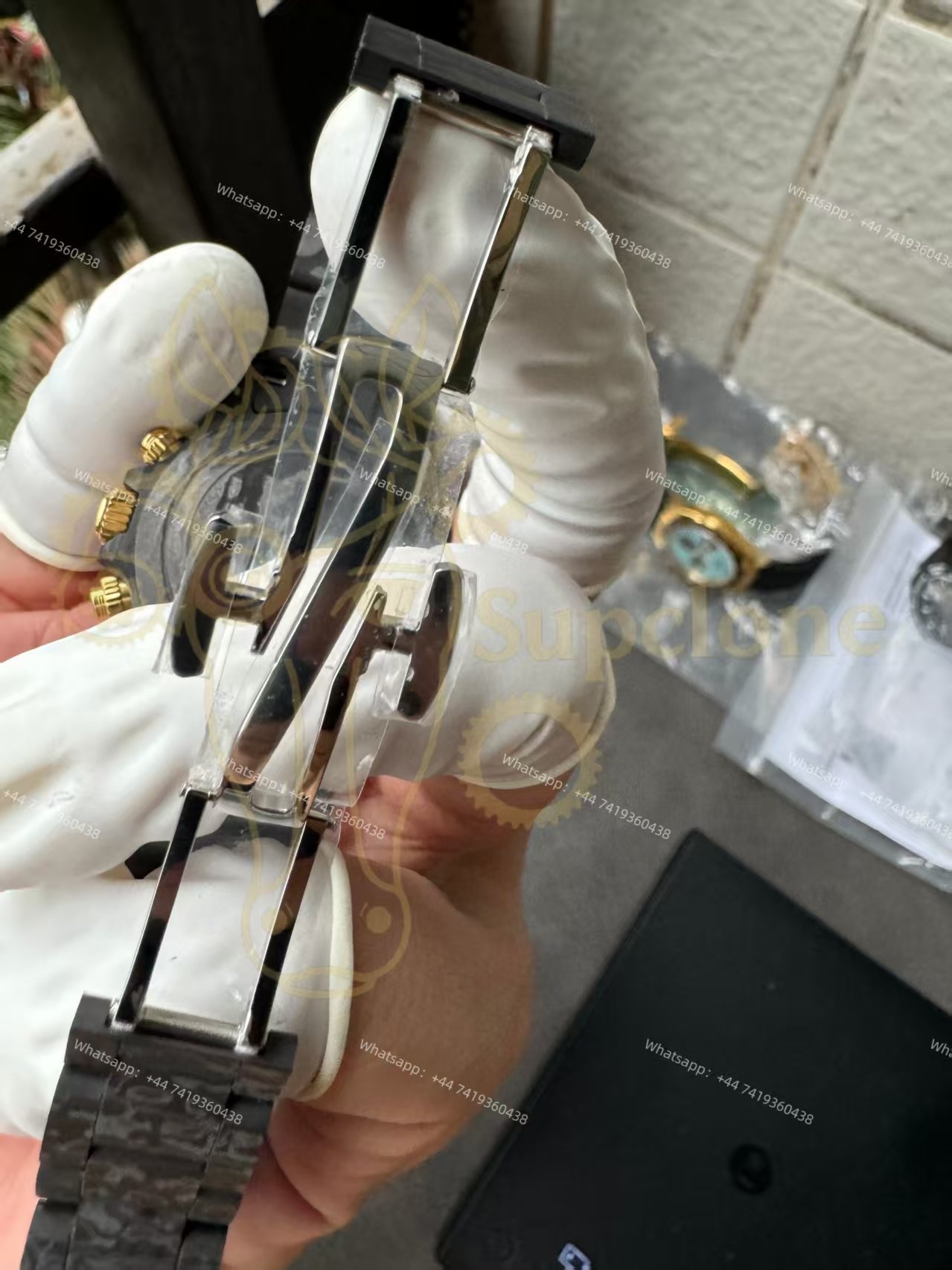 Rolex Super Clone Carbon Fiber Daytona Gold Accents Full Carbon Bracelet