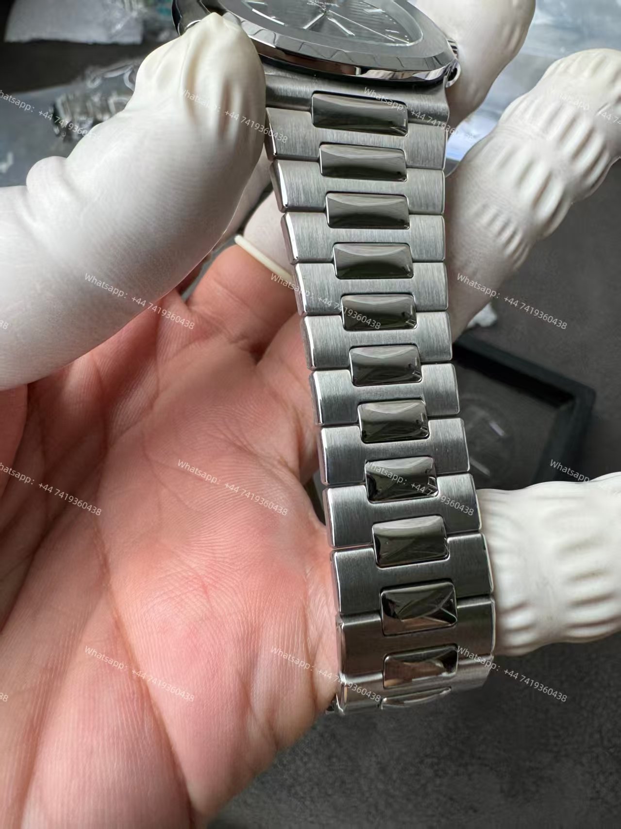 Patek Philippe Super Clone Nautilus 5711 Blue Dial 40MM