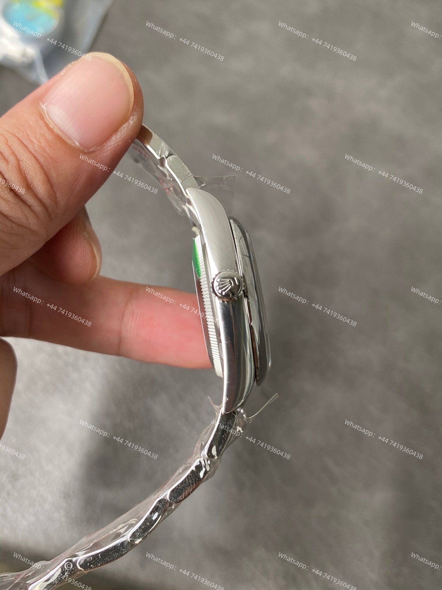 Rolex Super Clone Oyster Perpetual M126000-0001 Silver Dial 36MM 3230 Movement