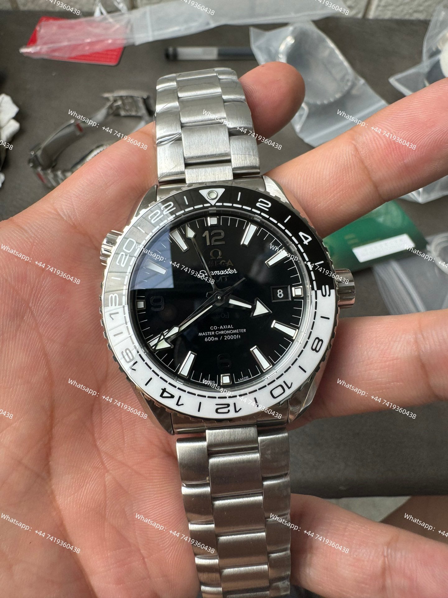 Omega Super Clone Seamaster Planet Ocean 600M  215.30.44.22.01.001