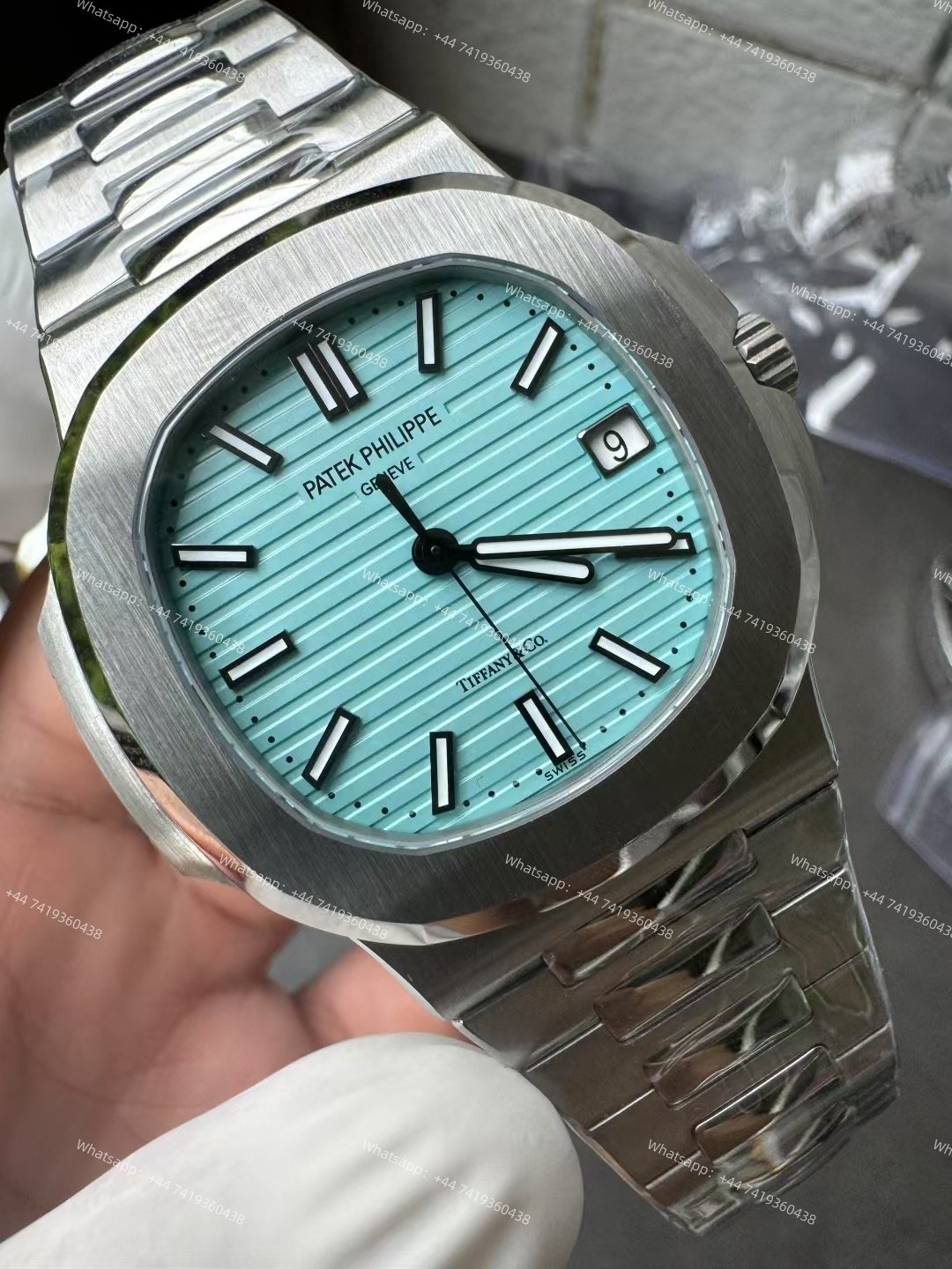 Patek Philippe Super Clone Nautilus 5711 Tiffany Blue Dial 40MM