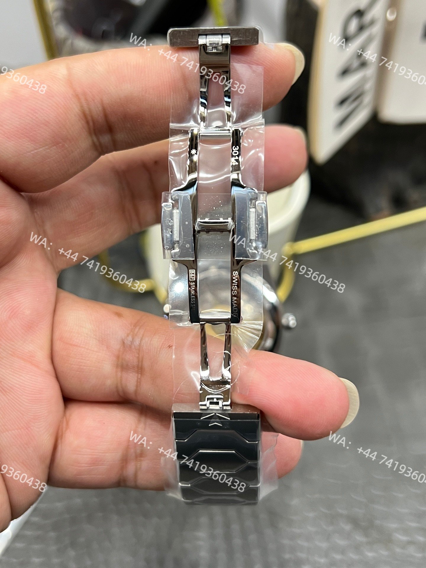 Super Clone Vacheron Constantin1:1 Historiques 222 4200H/222A-B934 37mm Steel Blue Dial 1:1 Replica