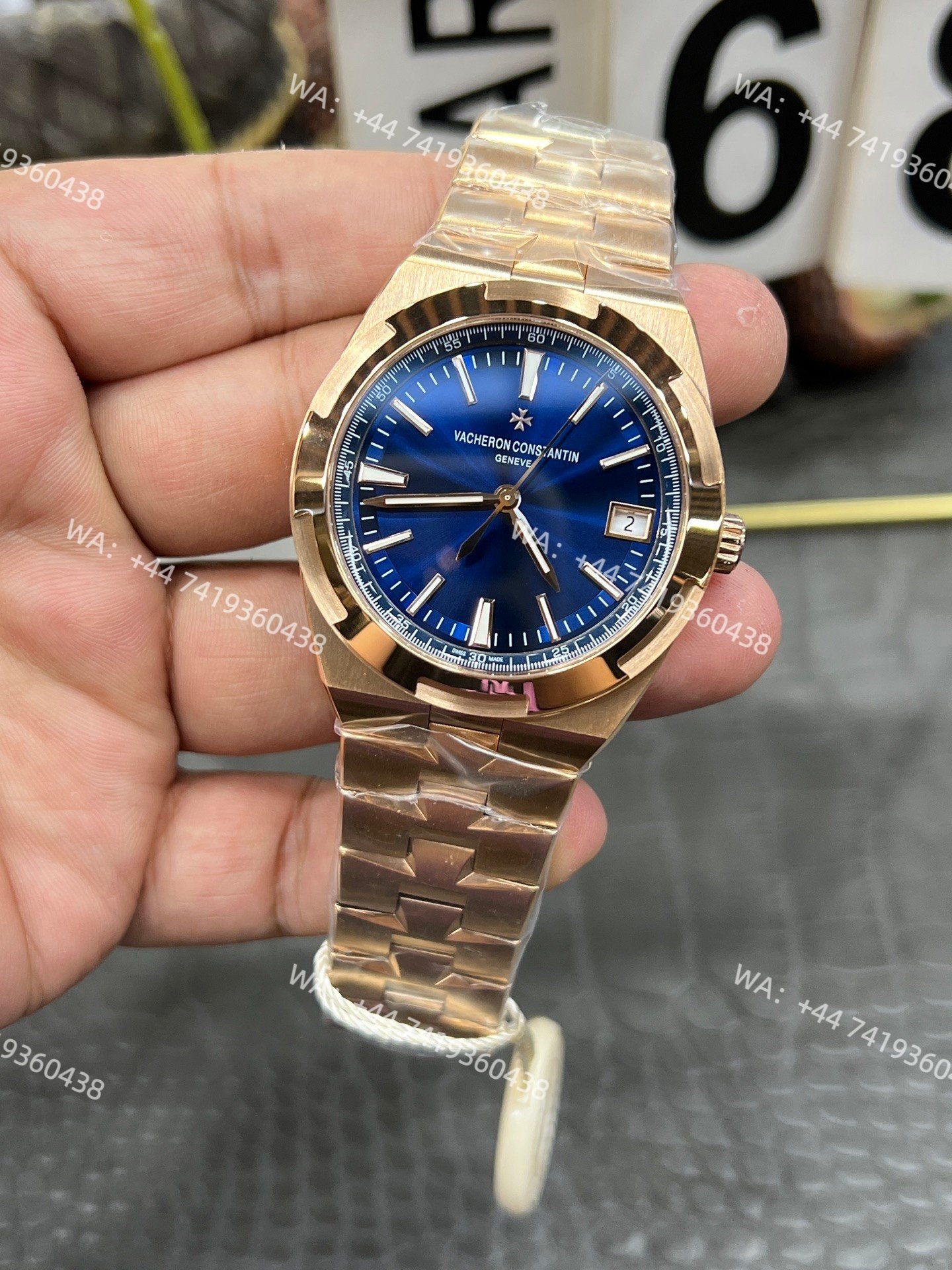 Super Clone Vacheron Constantin Overseas 4500V/210R-B705 Rose Gold Watch with Blue Dial