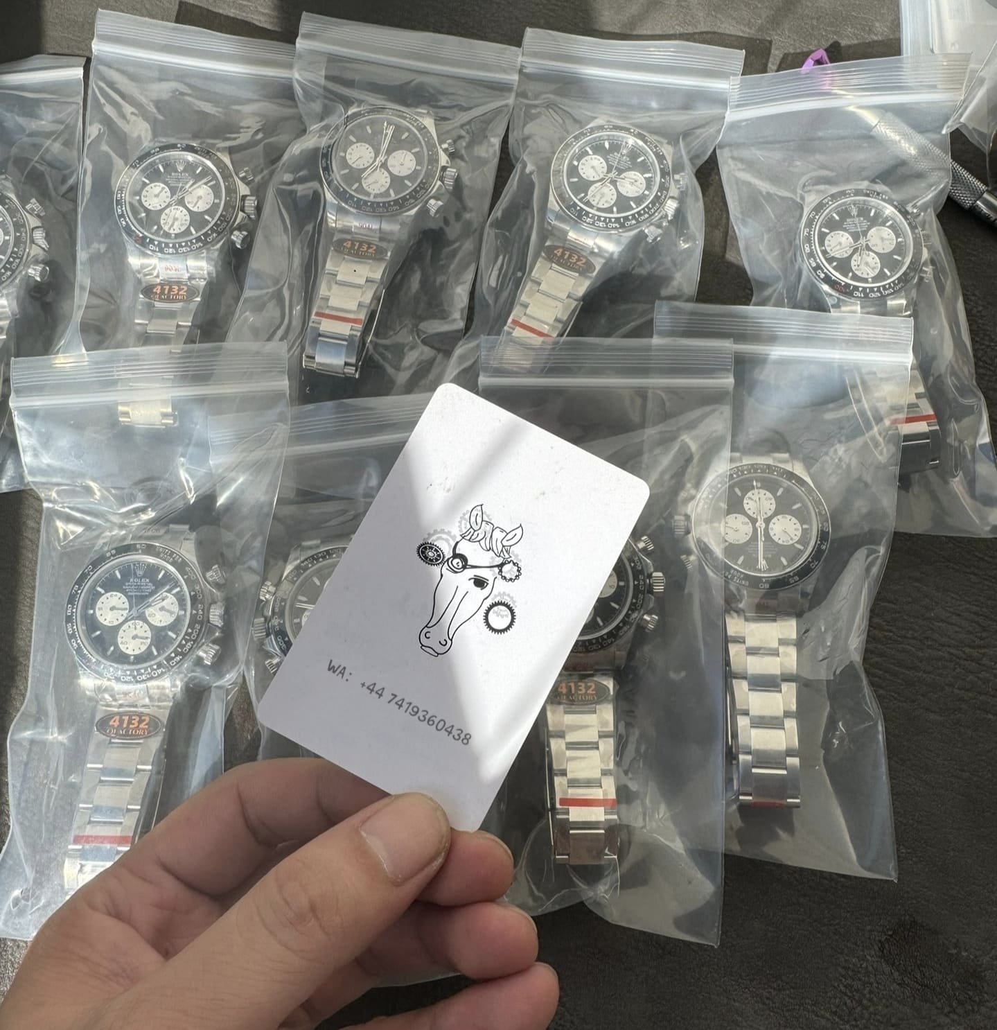 Super-Clone-Watches-In-Stock-.2-1.jpg