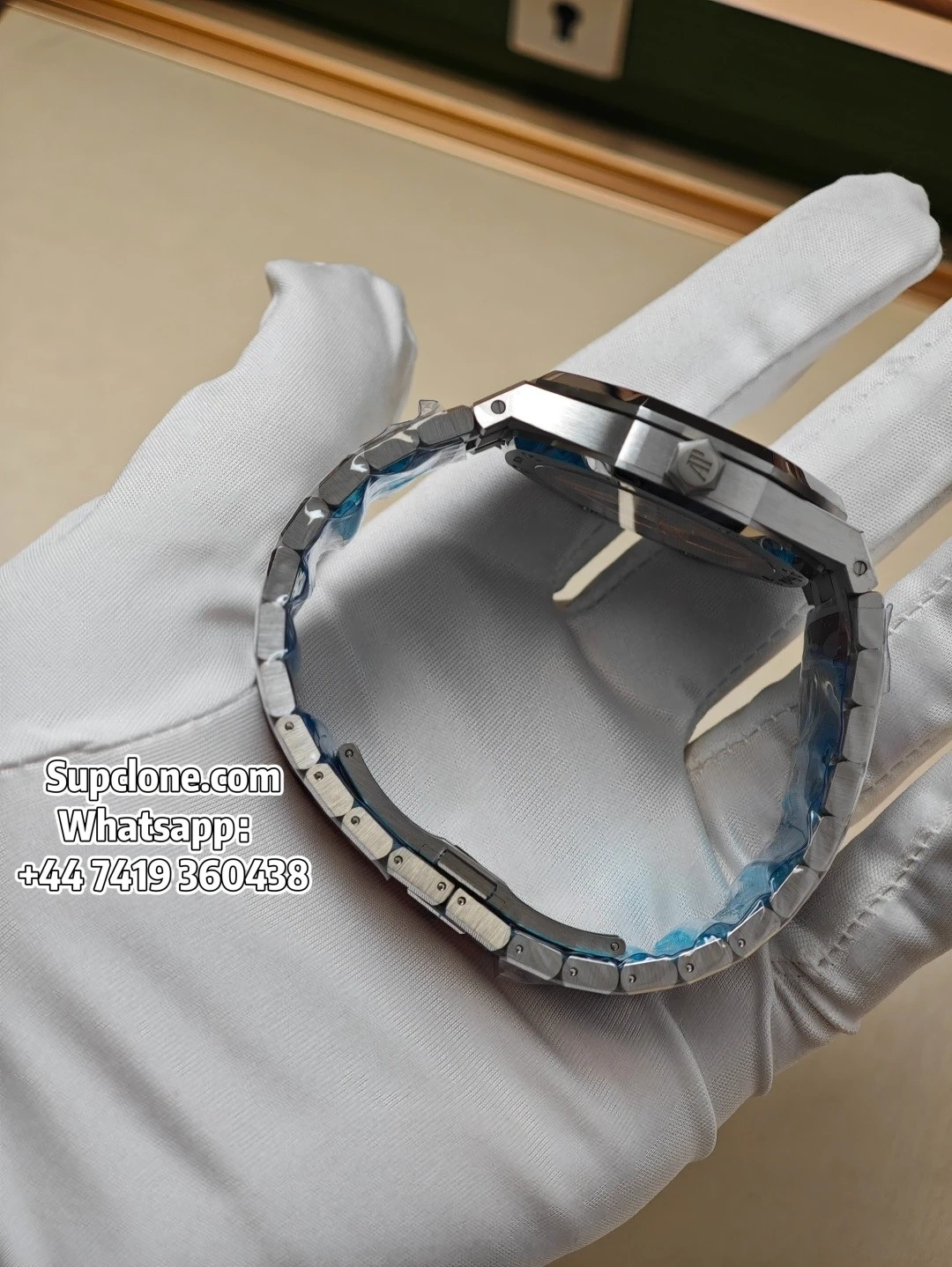 Audemars Piguet Super Clone 11 Royal Oak 15500 Blue Dial (8) Audemars Piguet Super Clone 1:1 Royal Oak 15500 Blue Dial