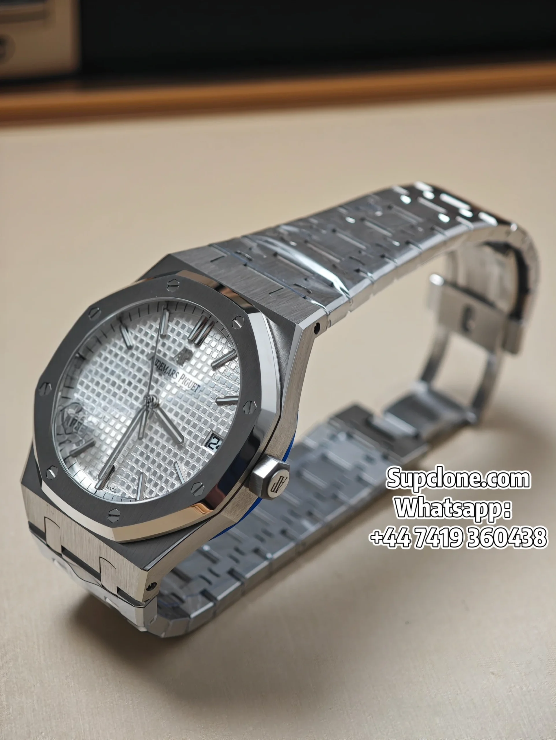 Audemars Piguet Super Clone 11 Royal Oak 15500 White Dial (14) Audemars Piguet Super Clone 1:1 Royal Oak 15500 White Dial