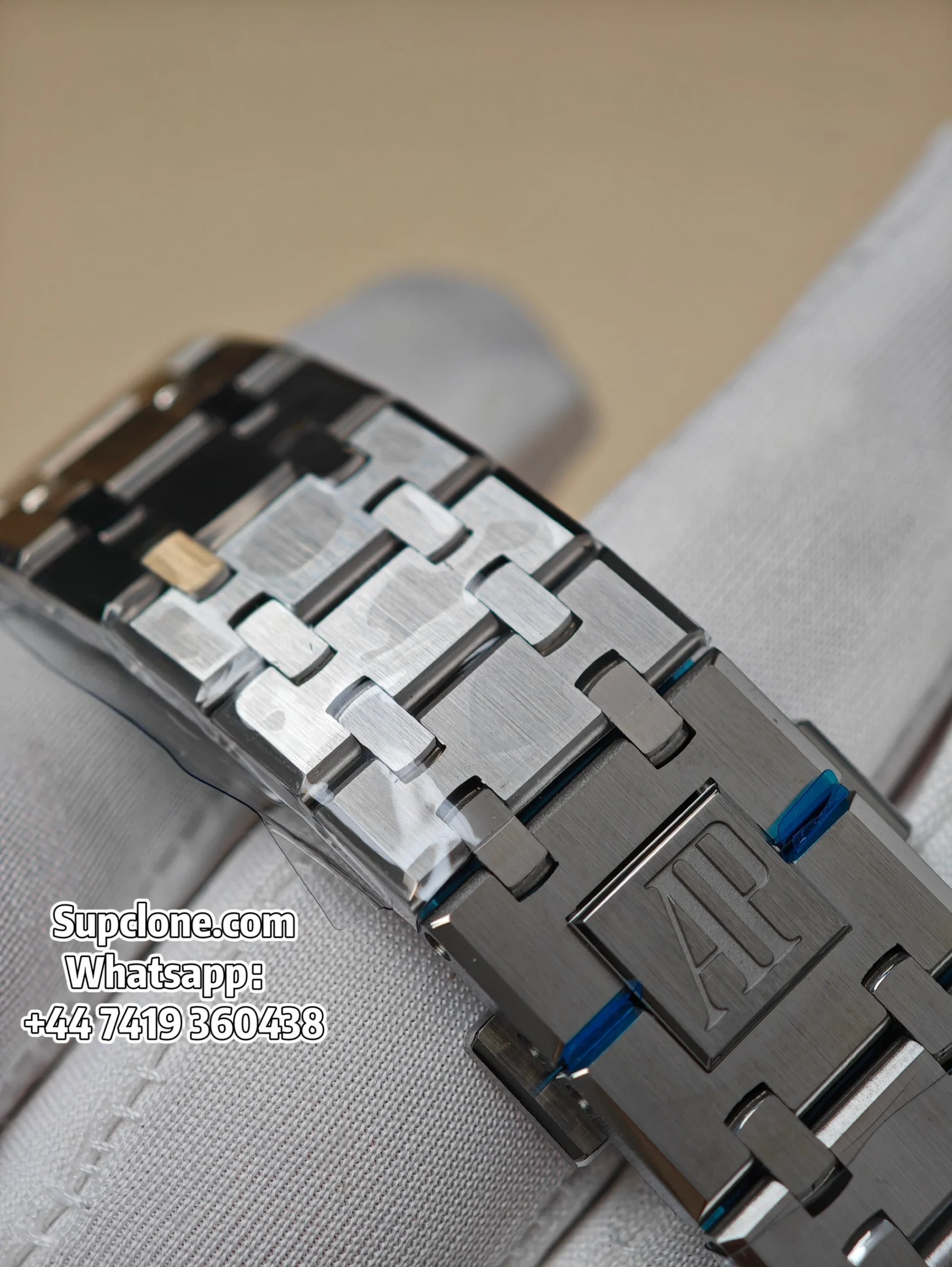 Audemars Piguet Super Clone 11 Royal Oak 15510 Blue Dial 41MM (7) Audemars Piguet Super Clone 1:1 Royal Oak 15510 Blue Dial 41MM