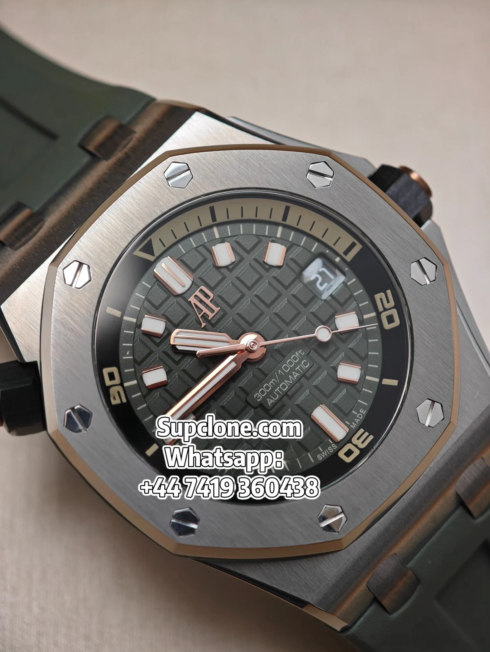 Audemars Piguet Super Clone 11 Royal Oak Offshore 15720 Green Dial (9) Audemars Piguet Super Clone 1:1 Royal Oak Offshore 15720 Green Dial