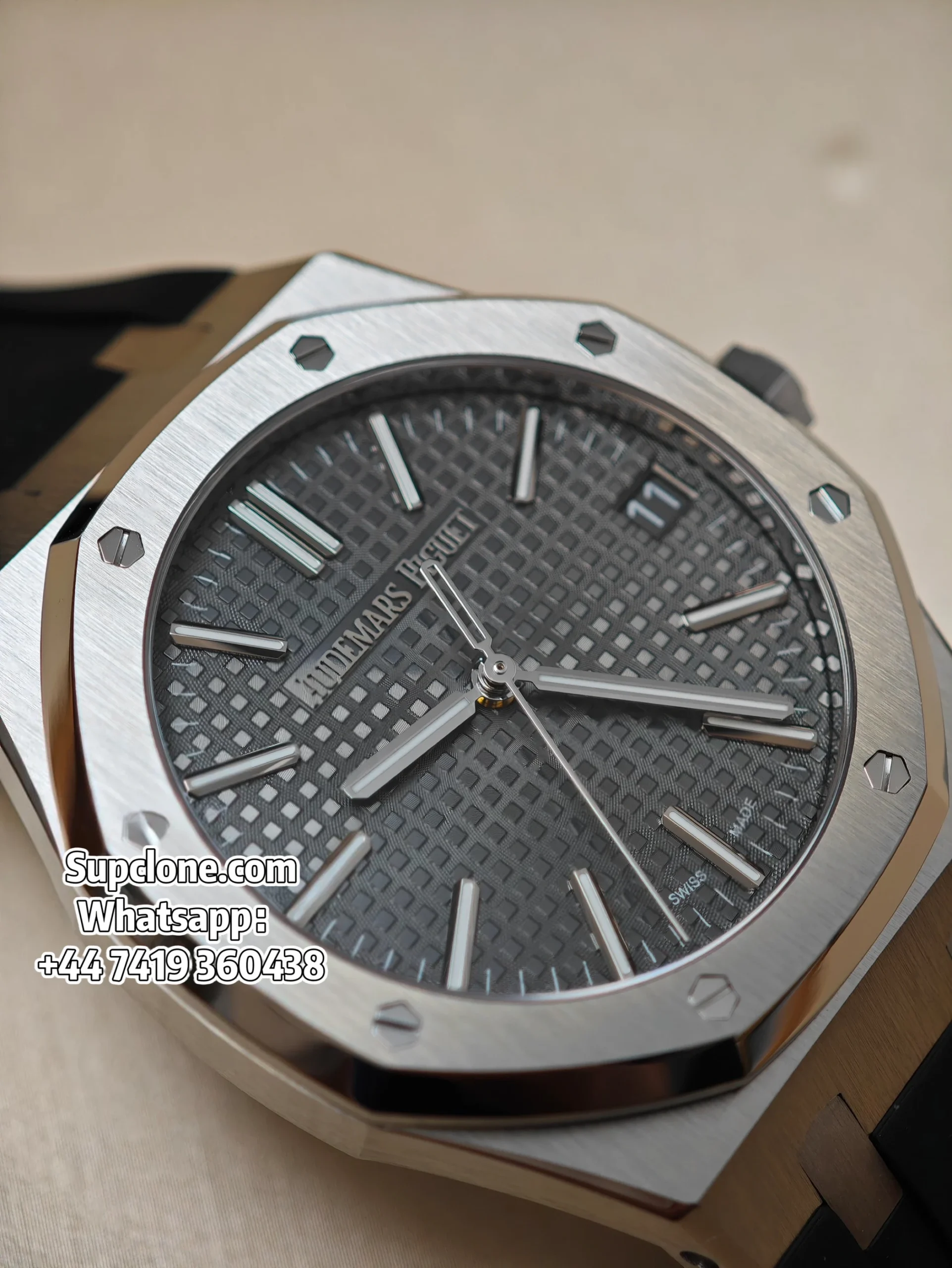 Audemars Piguet Super Clone Royal Oak 15510 Green Dial Black Rubber Strap (8) Audemars Piguet Super Clone Royal Oak 15510 Green Dial Black Rubber Strap