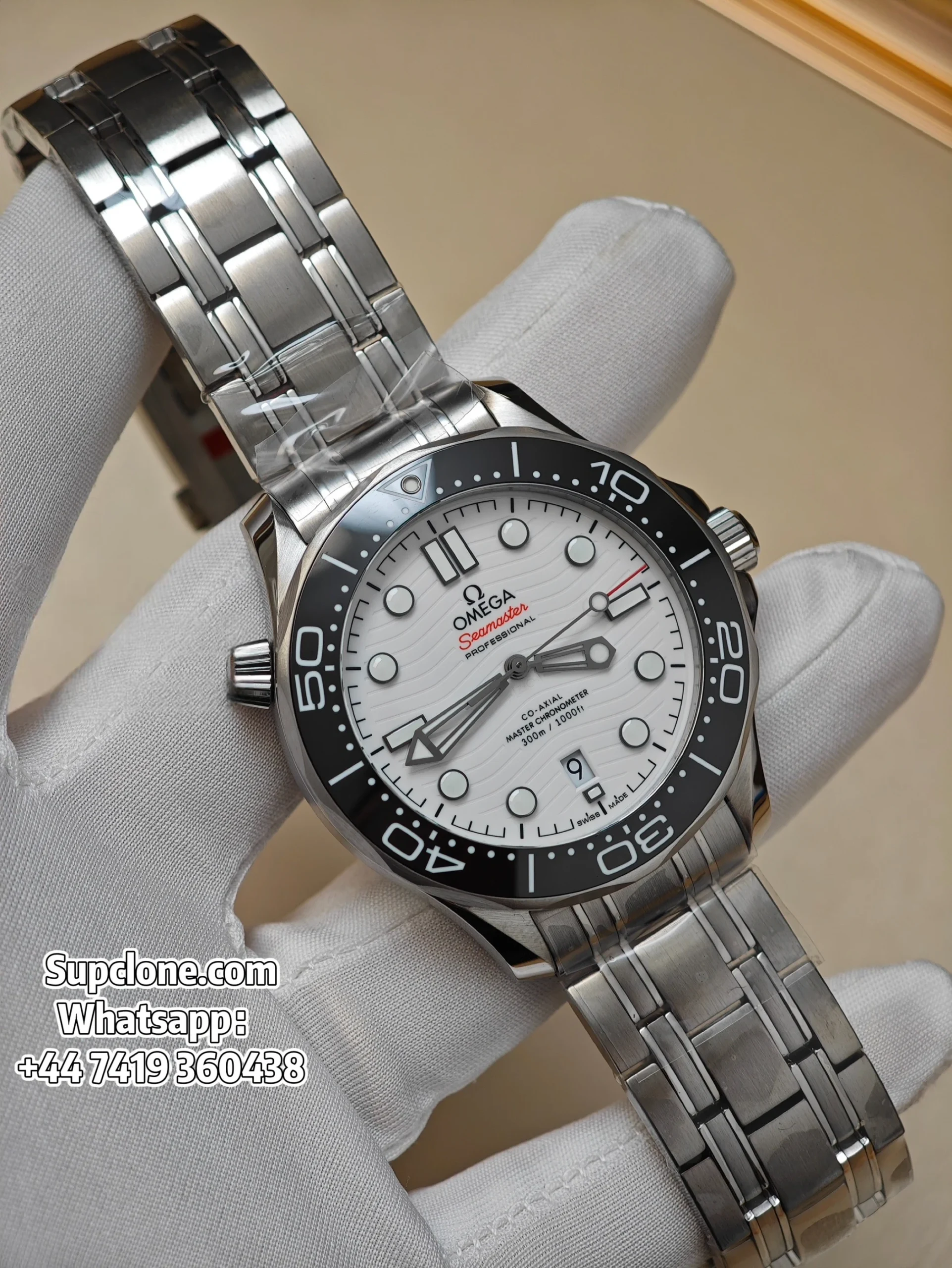 OMEGA Super Clone Seamaster Diver 300M 210.30.42.20.04.001 42mm