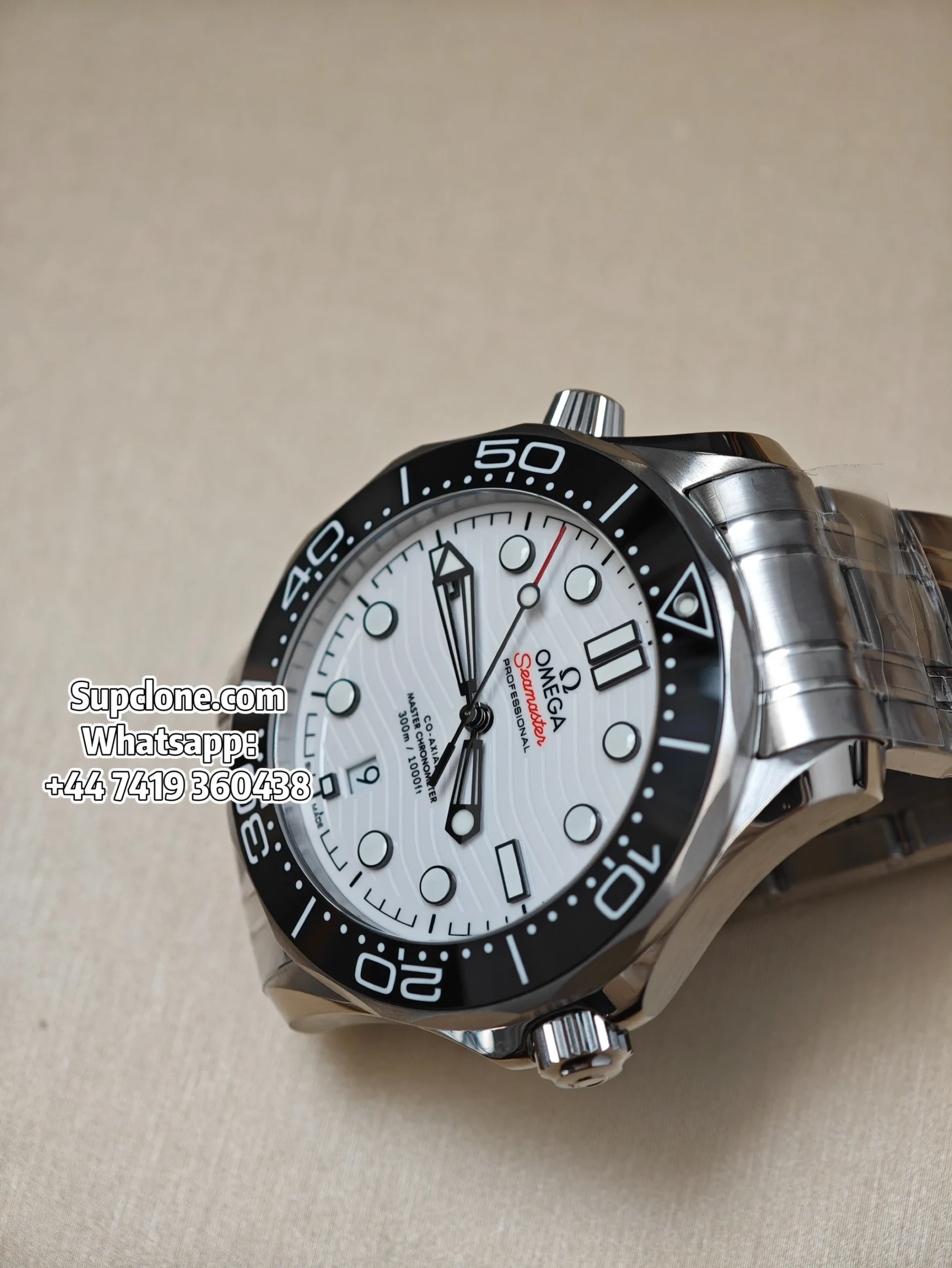 OMEGA Super Clone Seamaster Diver 300M 210.30.42.20.04.001 42mm