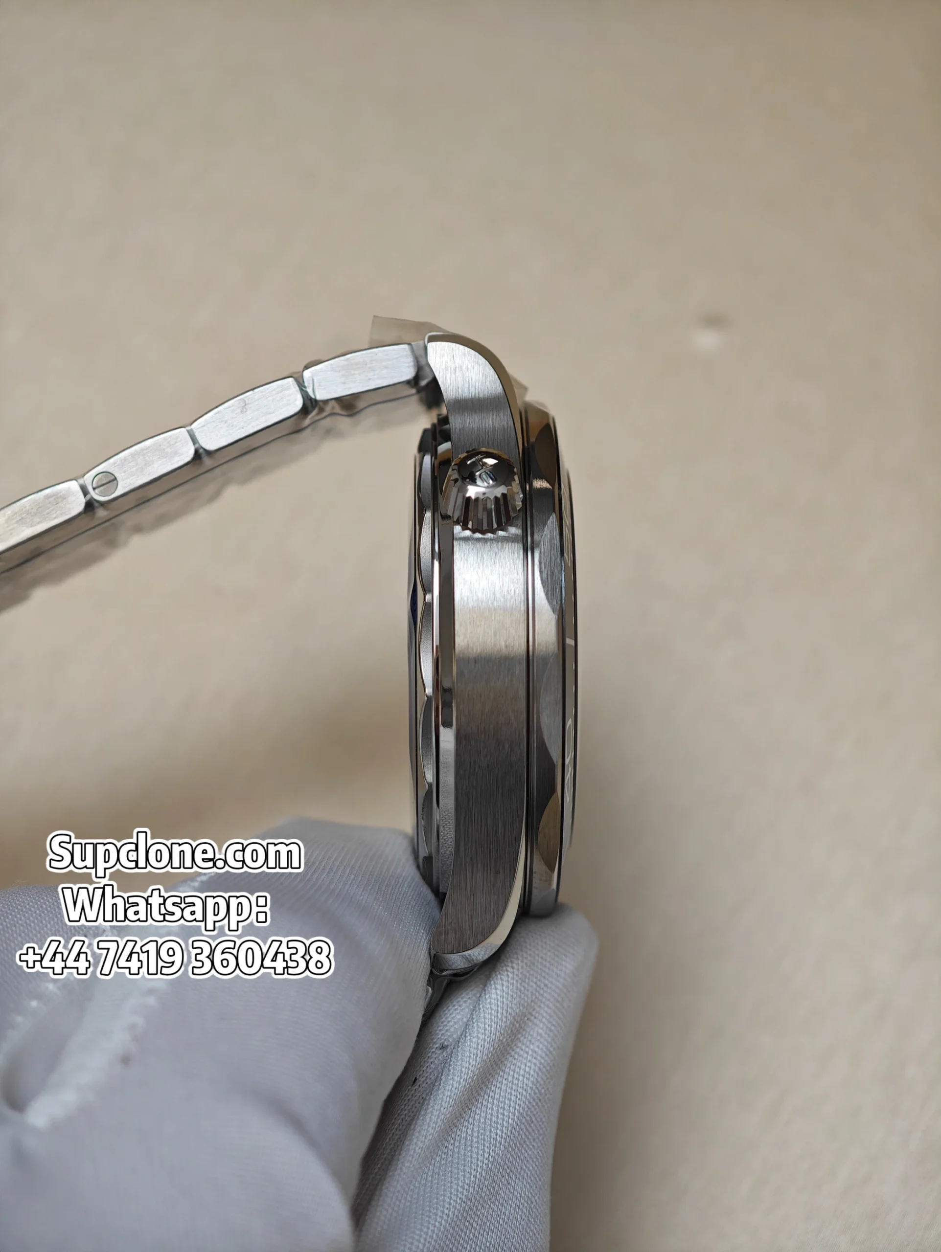 OMEGA Super Clone Seamaster Diver 300M 210.30.42.20.04.001 42mm