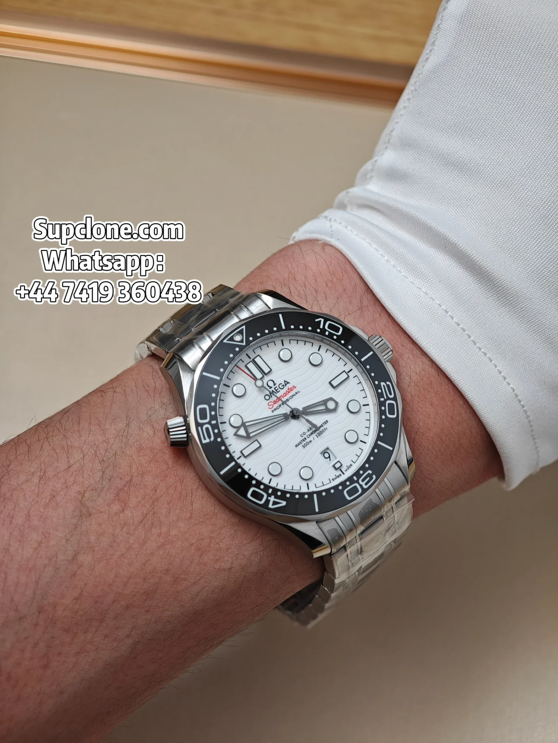 OMEGA Super Clone Seamaster Diver 300M 210.30.42.20.04.001 42mm
