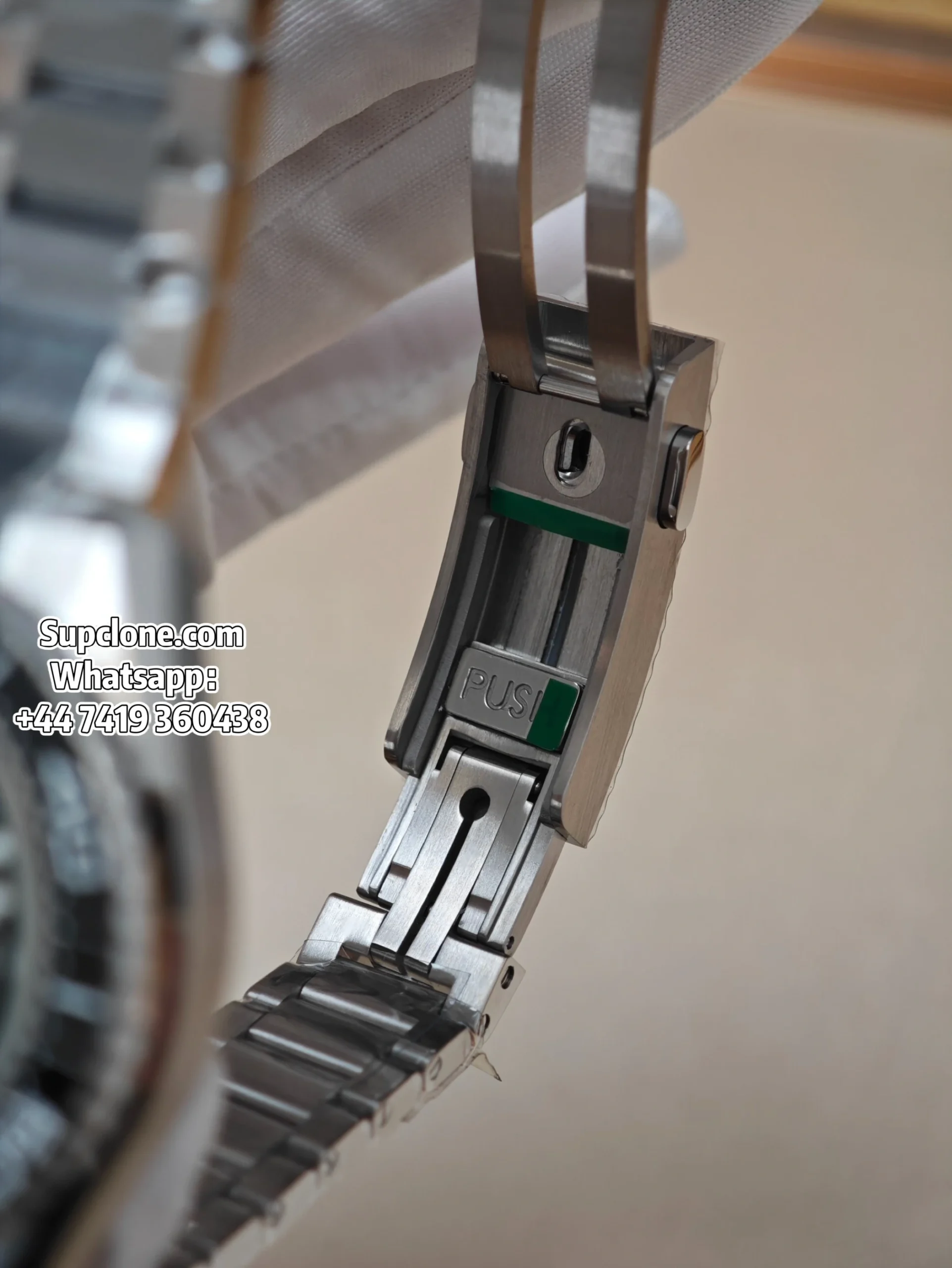 OMEGA Super Clone Seamaster Planet Ocean 600M 217.30.42.21.01.001 42MM (8) OMEGA Super Clone Seamaster Planet Ocean 600M 217.30.42.21.01.001 42MM