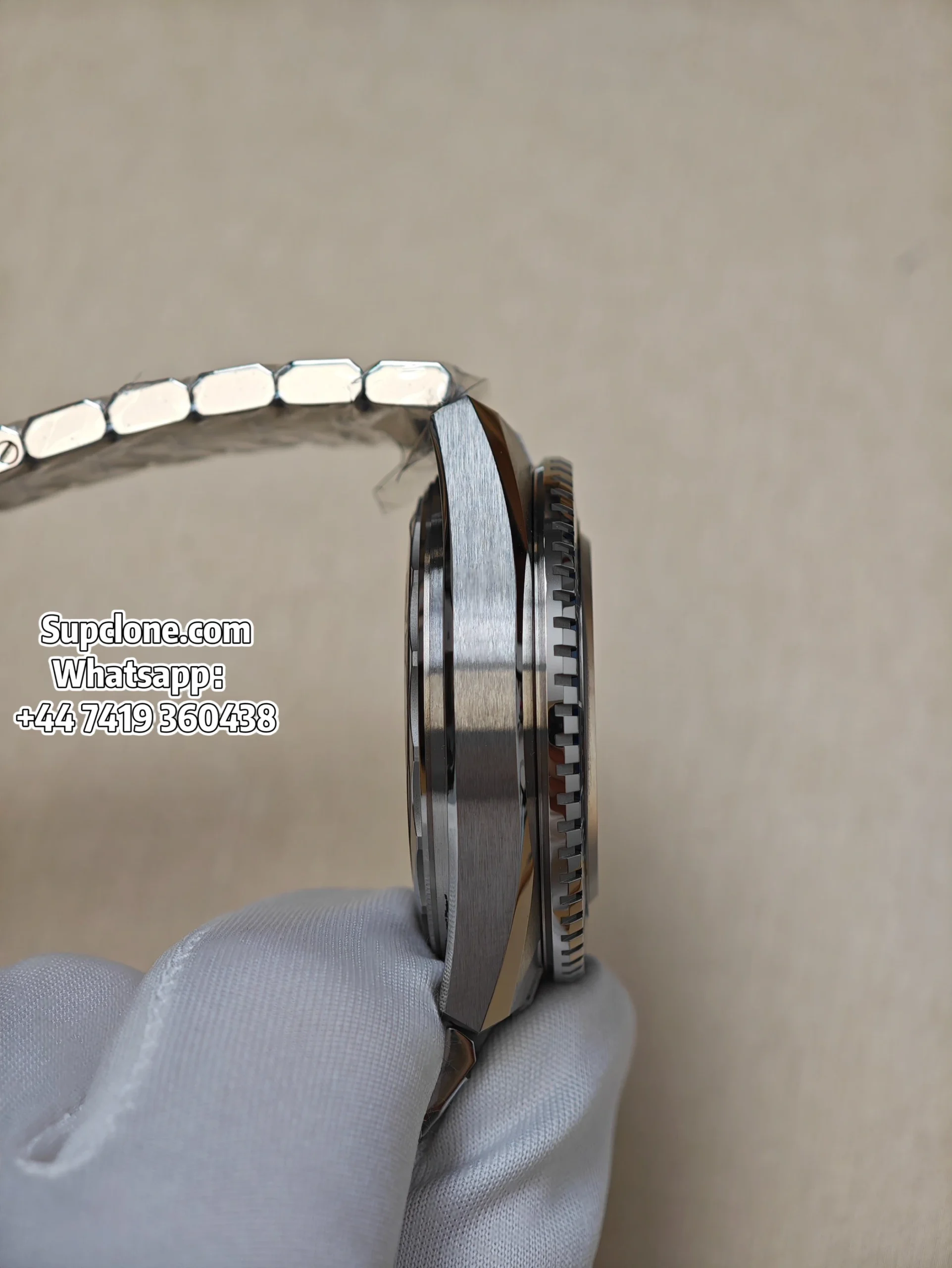 OMEGA Super Clone Seamaster Planet Ocean 600M 217.30.42.21.01.002 42MM