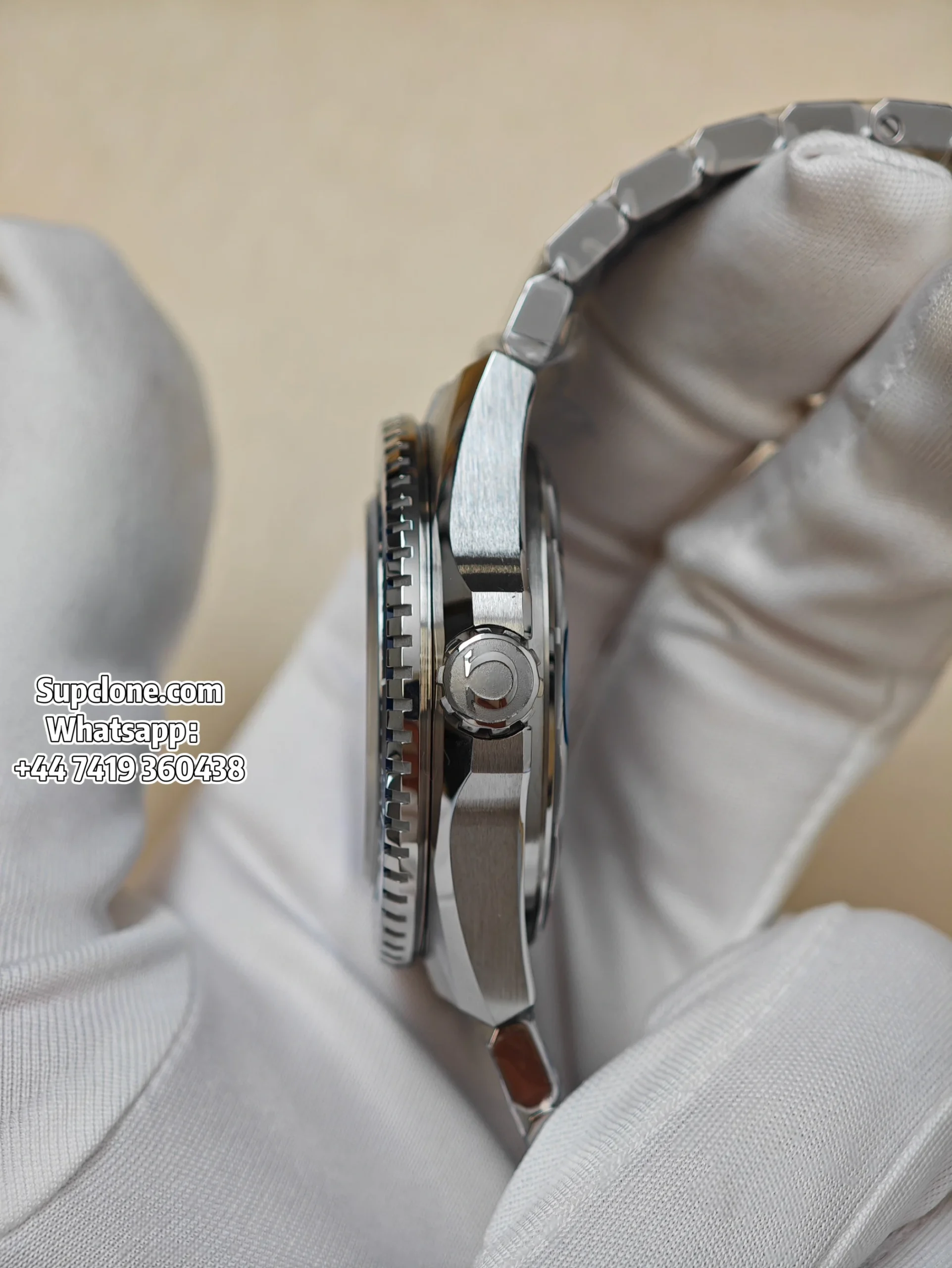 OMEGA Super Clone Seamaster Planet Ocean 600M 217.30.42.21.01.002 42MM