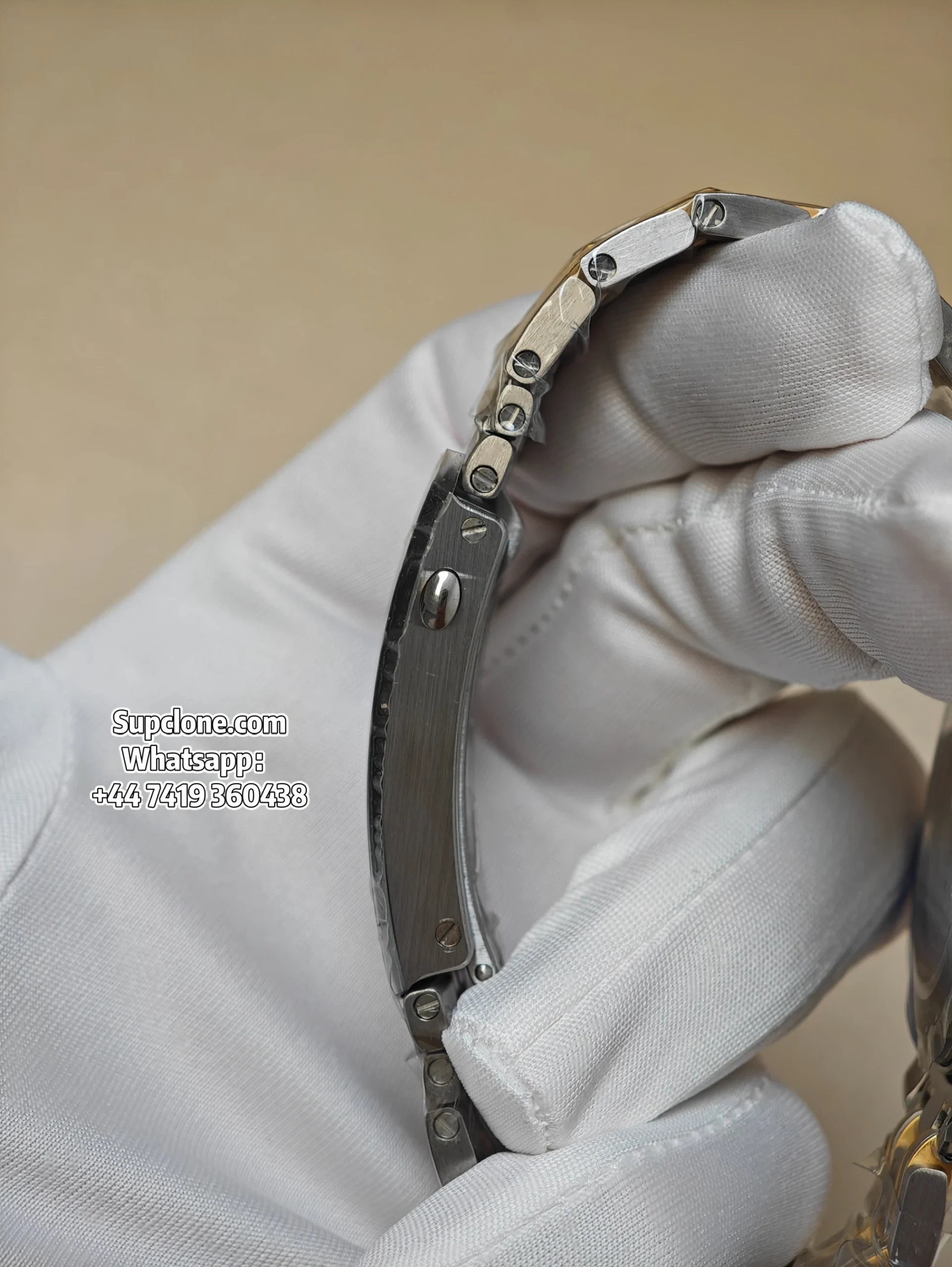 Omega Super Clone Seamaster Diver 300M 210.20.42.20.03.001 42mm Two-Tone (5) Omega Super Clone Seamaster Diver 300M 210.20.42.20.03.001 42mm Two-Tone