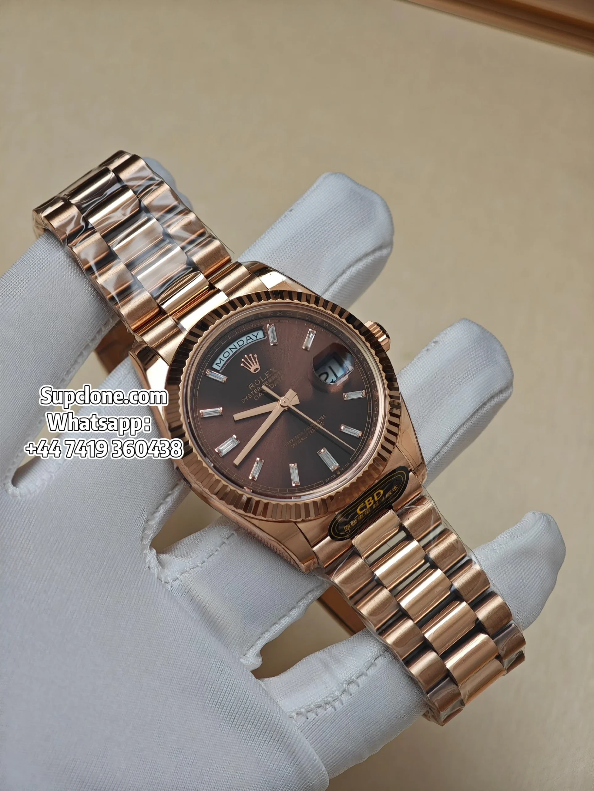 Rolex Super Clone Watches Day Date 18K Rose Gold Diamond Chocolate Dial 40mm (1) Rolex Super Clone Watches Day Date 18K Rose Gold Diamond Chocolate Dial 40mm m228235