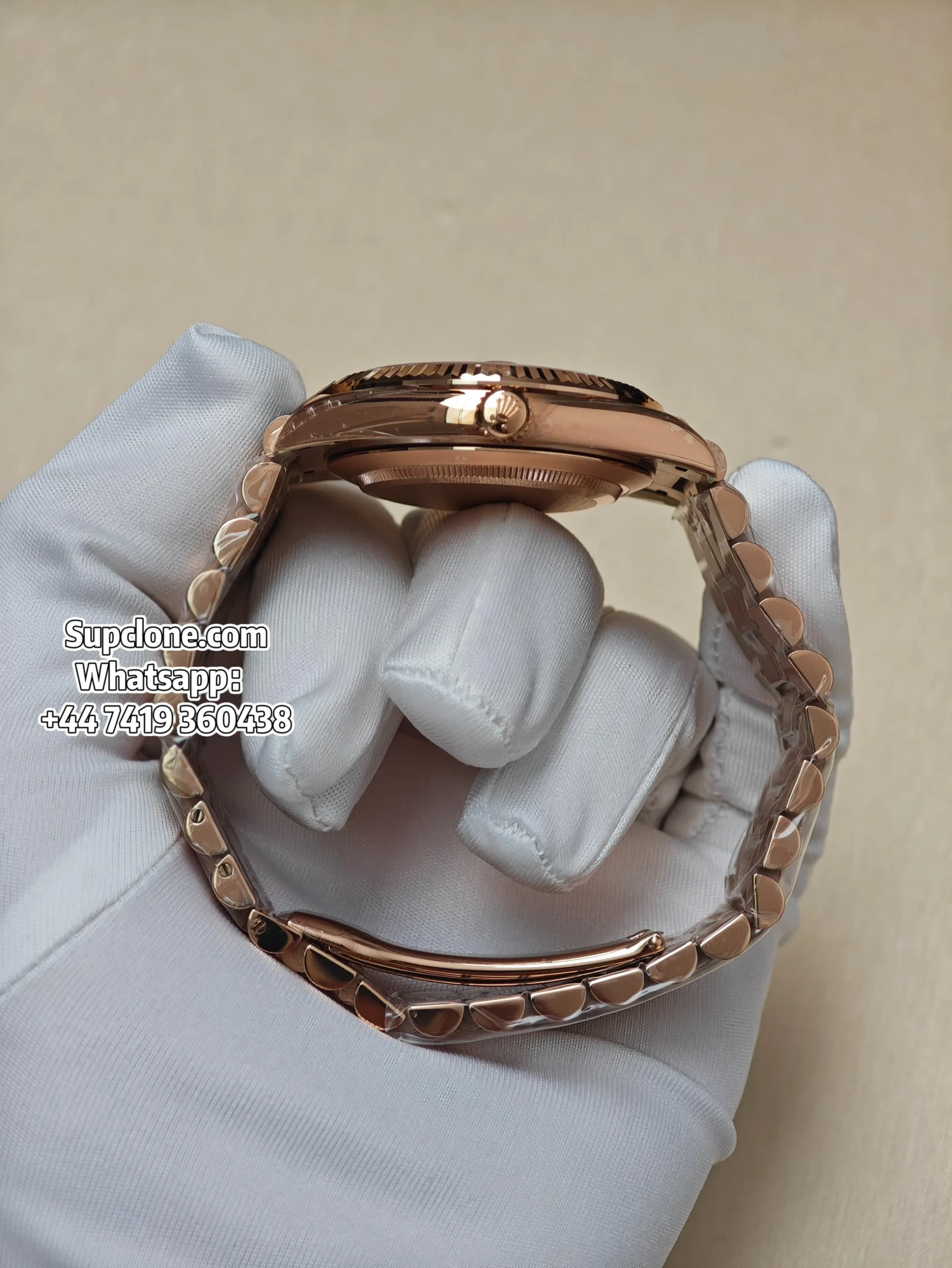 Rolex Super Clone Watches Day Date 18K Rose Gold Diamond Chocolate Dial 40mm (14) Rolex Super Clone Watches Day Date 18K Rose Gold Diamond Chocolate Dial 40mm m228235