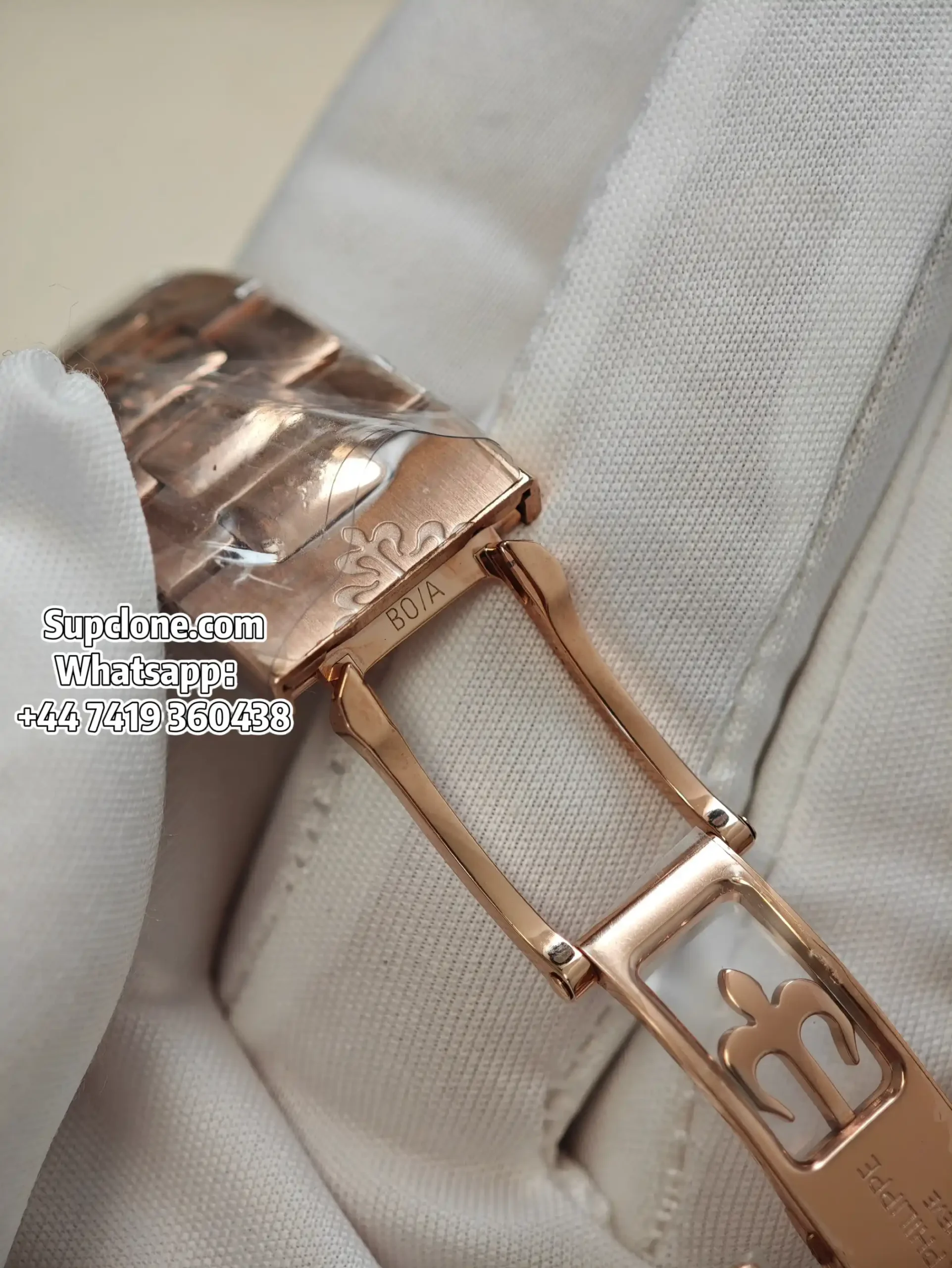 Patek Philippe Super Clone Watches Nautilus 5712/1R-001 Rose Gold Tungsten Cal.240