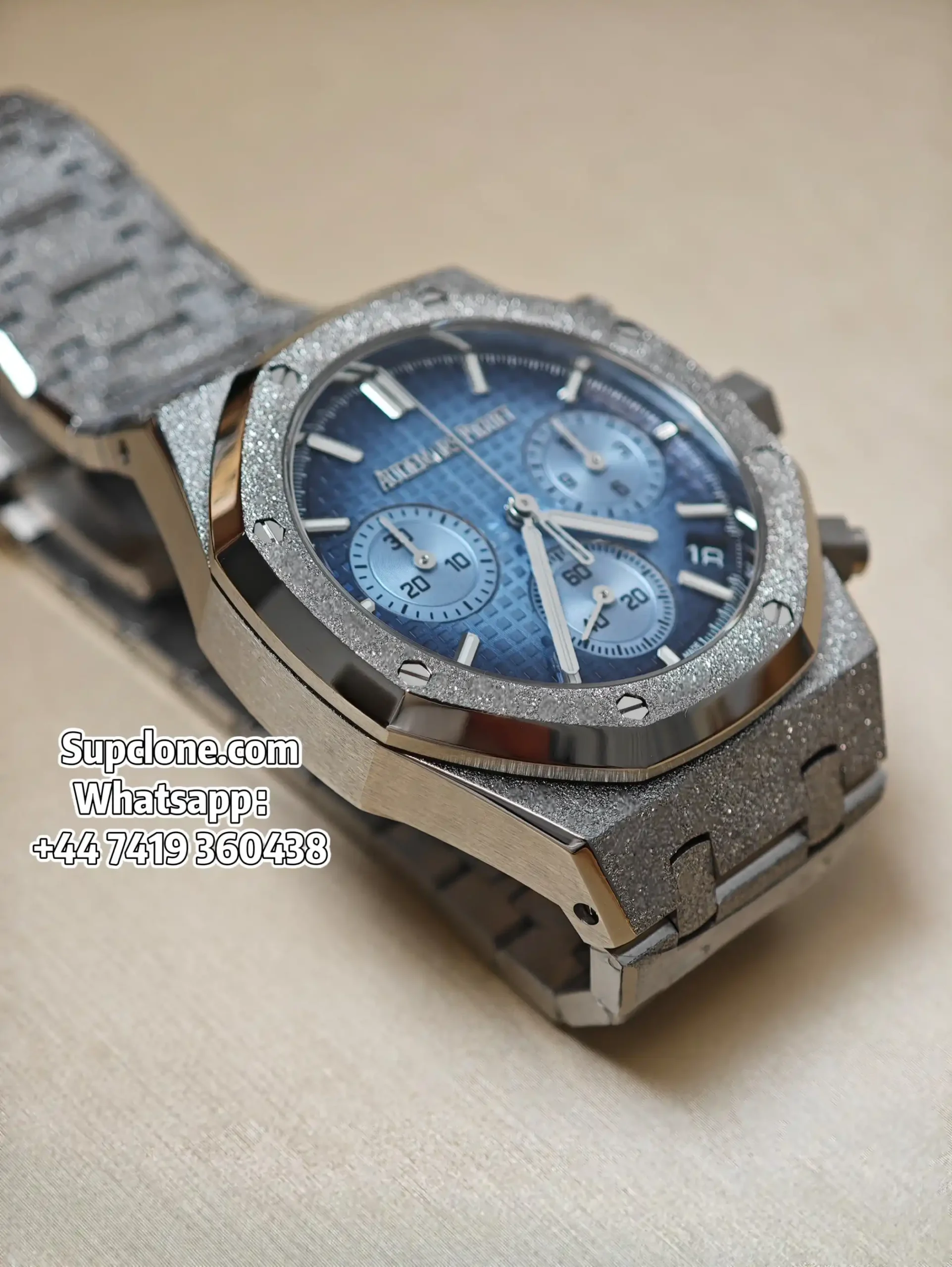 Audemars Piguet Super Clone Watches Royal Oak Chrono 41 26240 Frosted Gold Blue Dial (9) Audemars Piguet Super Clone Watches Royal Oak Chrono 41 26240 Frosted Gold Blue Dial